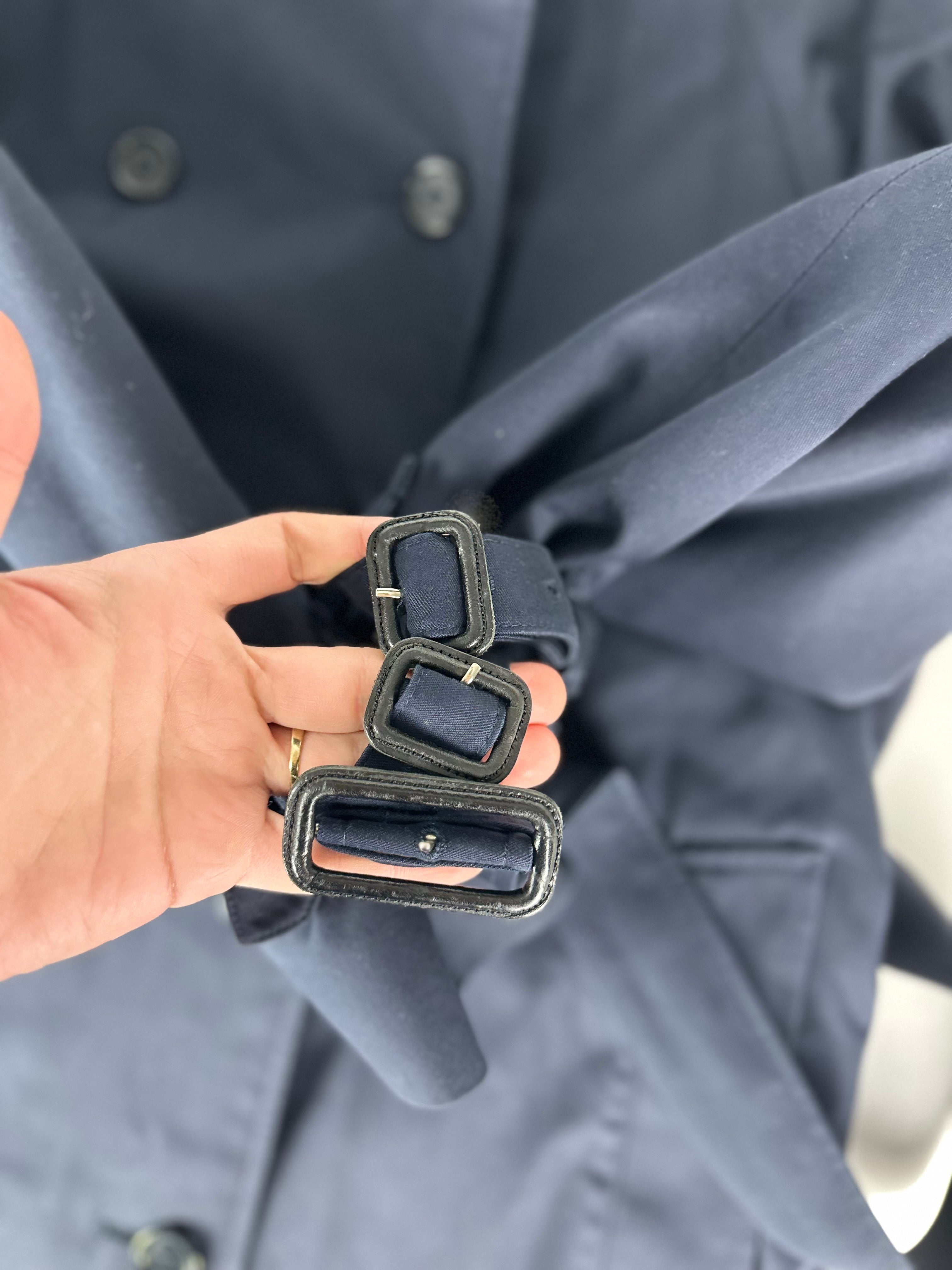 Burberrys Trenchcoat (10/S)