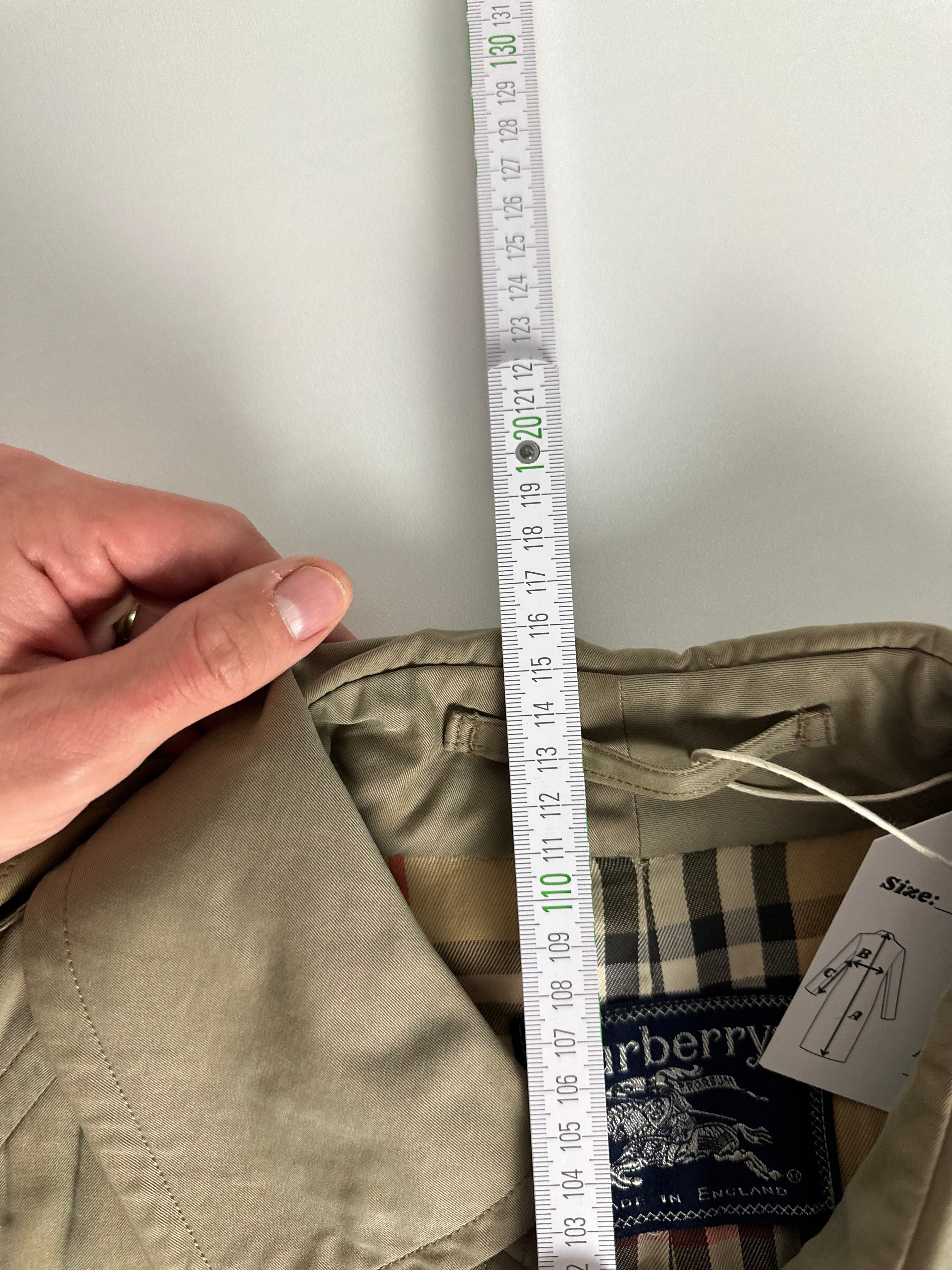Burberrys Trenchcoat (50/L)