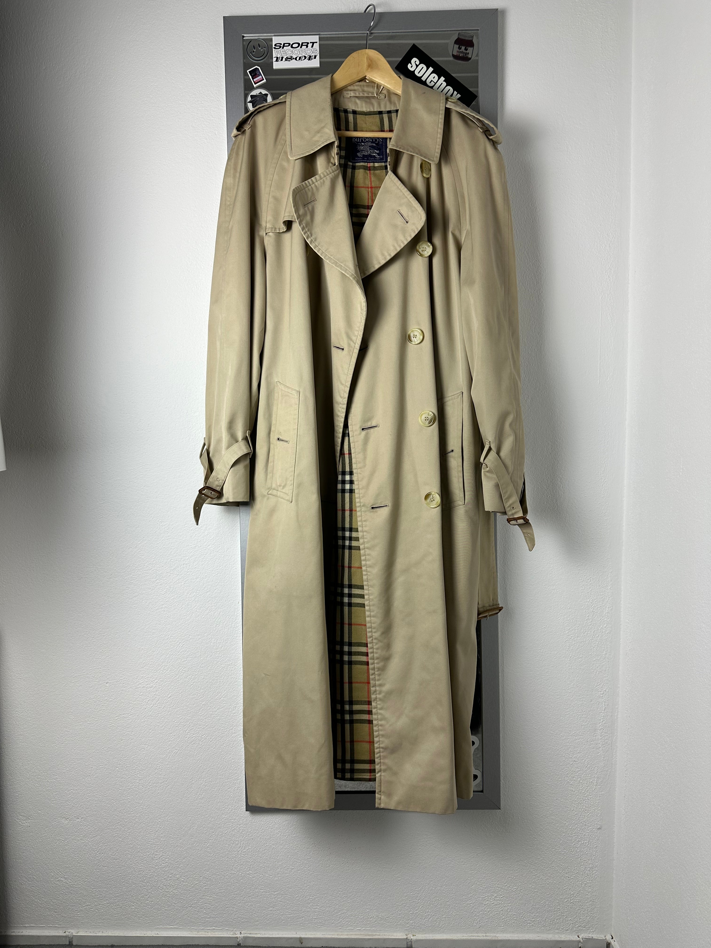 Burberrys Trenchcoat (52/L)