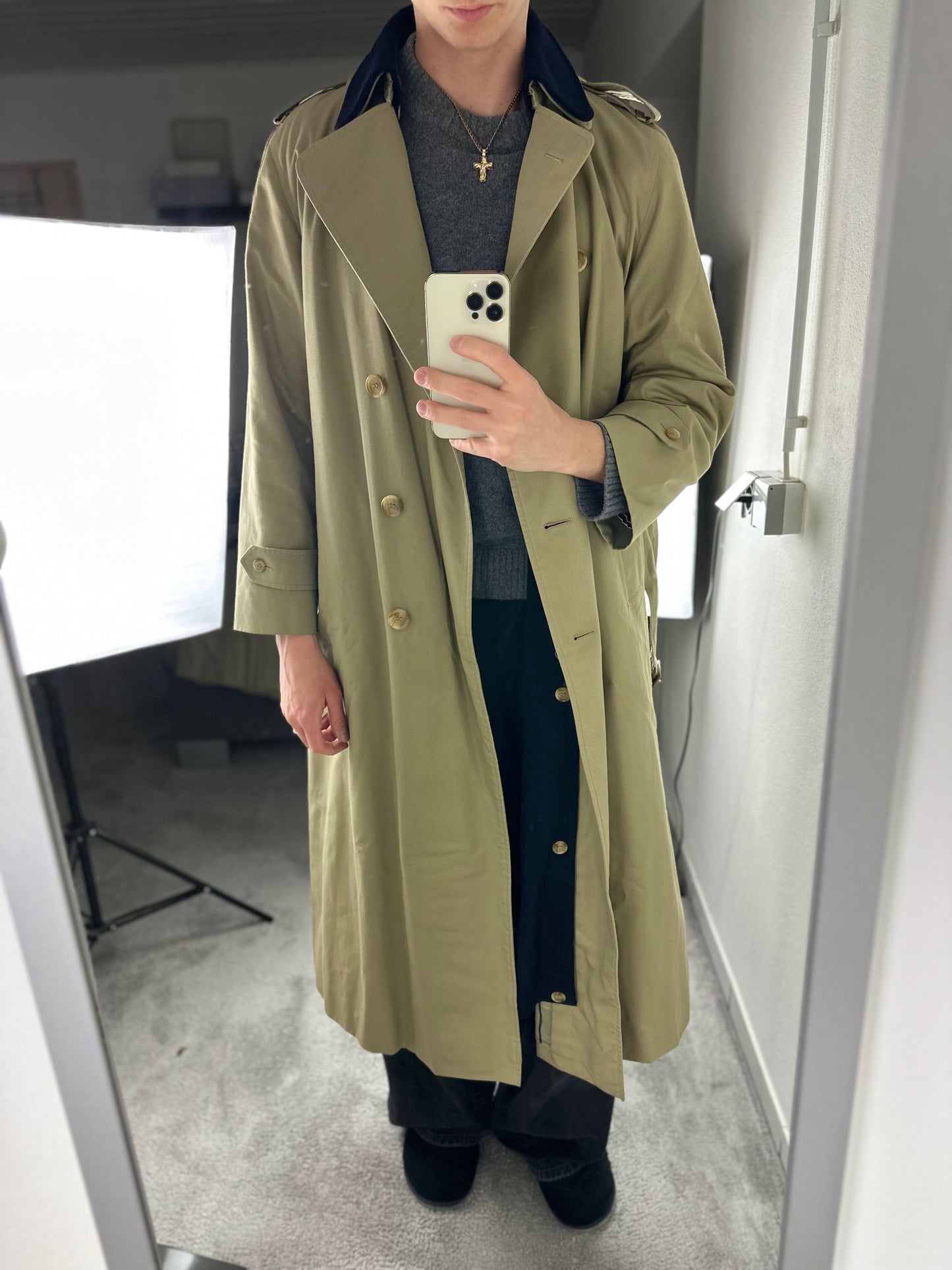 Burberrys Trenchcoat (16/XL) including Inlet