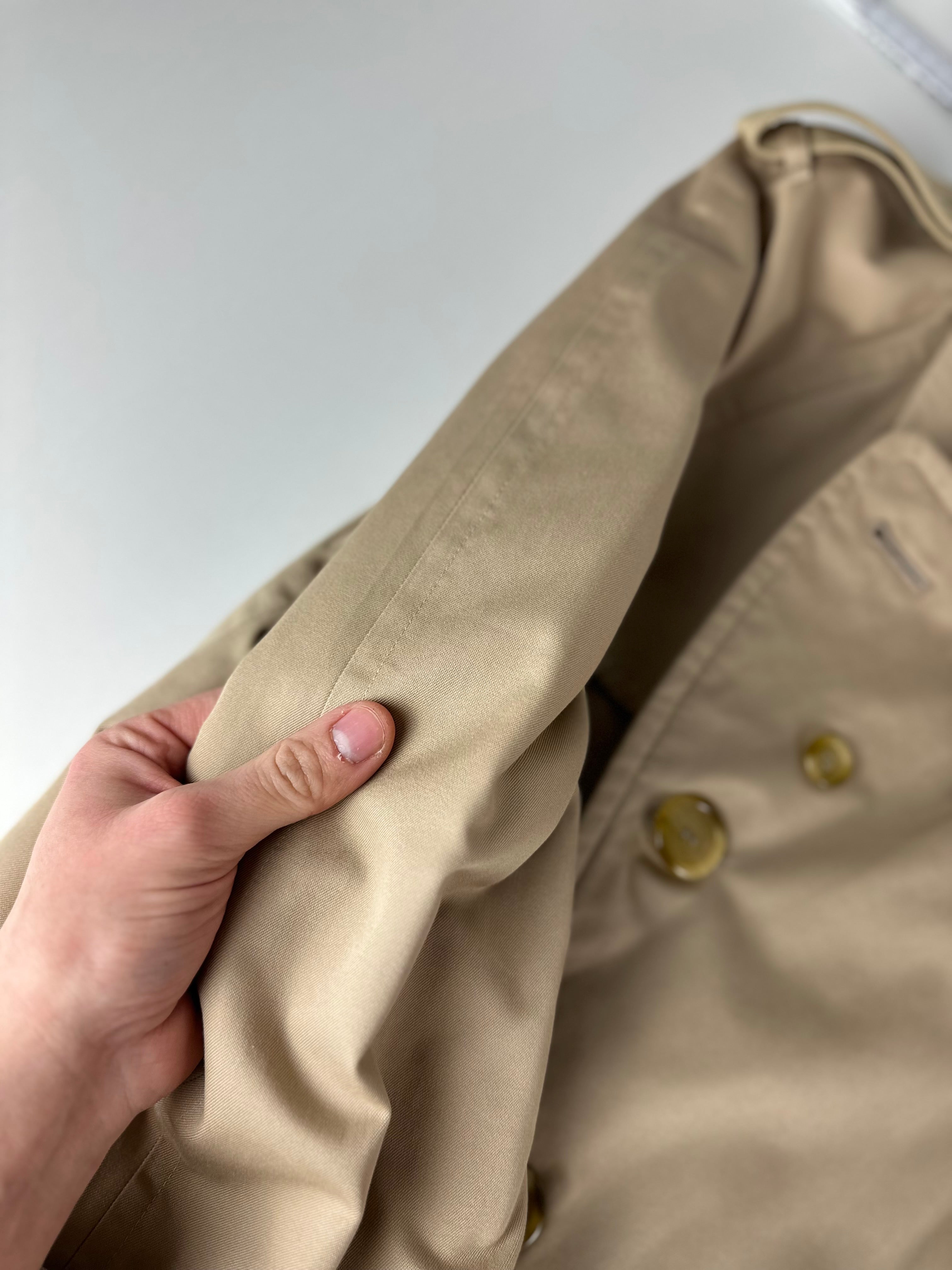 Burberrys Trenchcoat (46/S) including Inlet