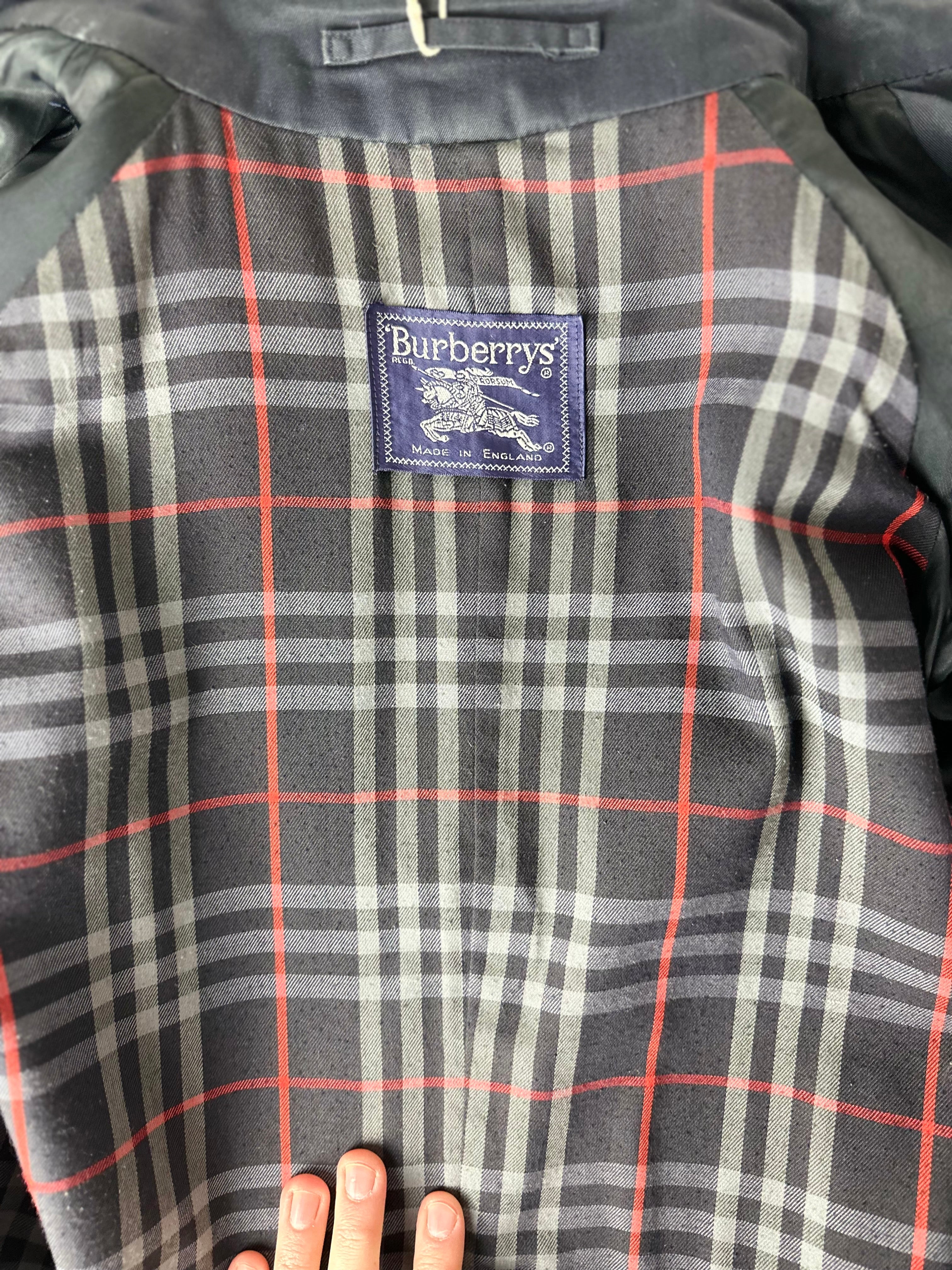 Burberrys Trenchcoat (18/XXL)