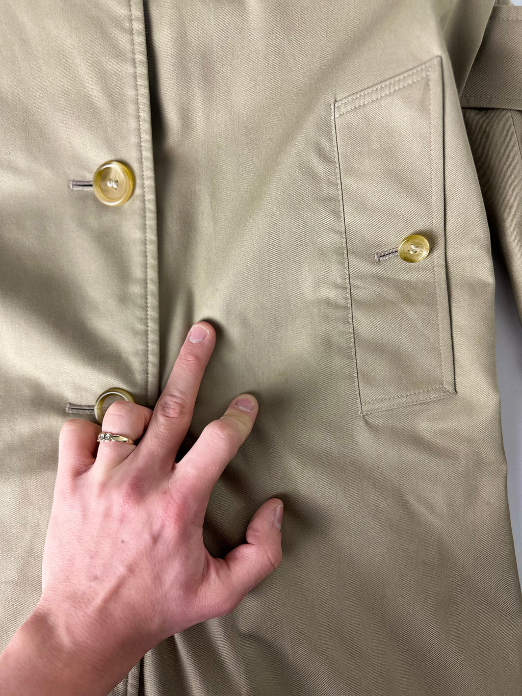 Burberrys Trenchcoat (14/L)