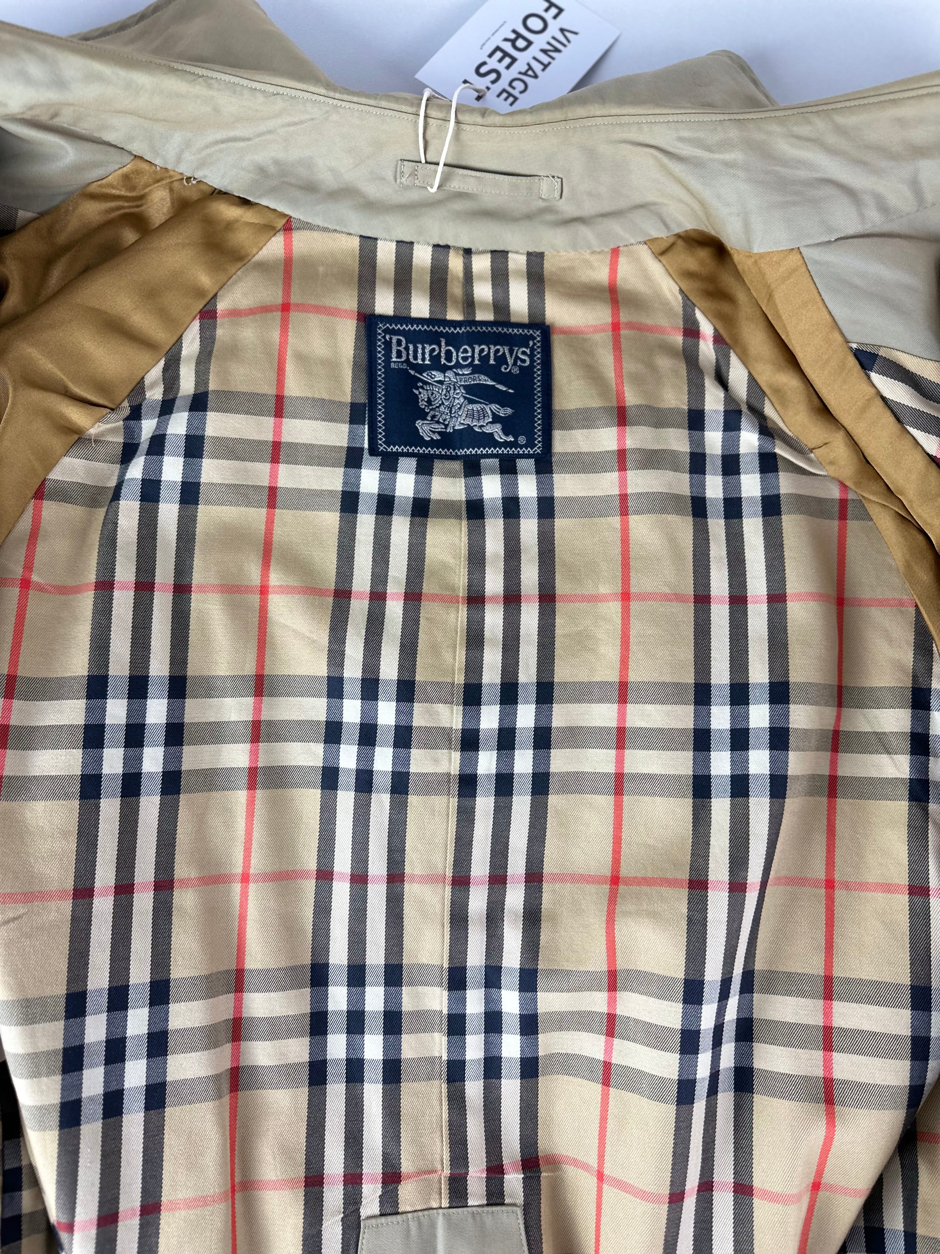 Burberrys Trenchcoat (48/M)