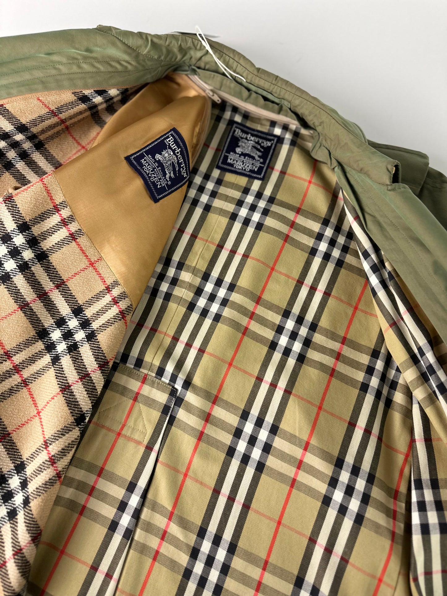 Vintage Burberry Trench Coat Size 12 M With Lining