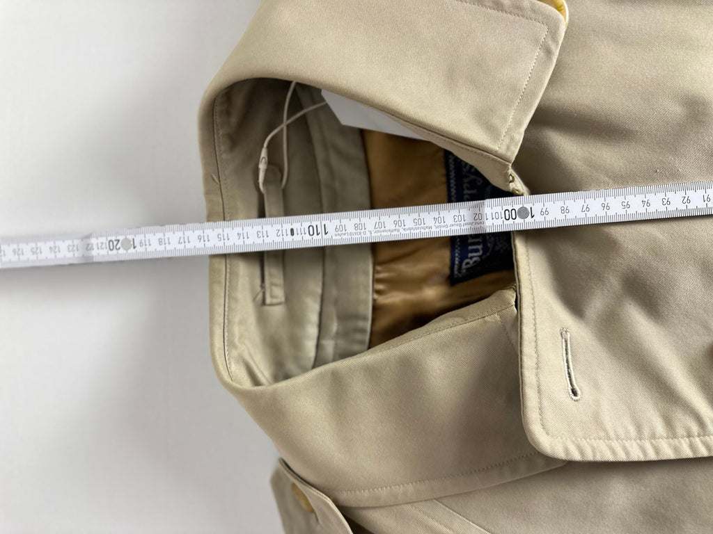 Burberrys Trenchcoat (48/M) including Inlet