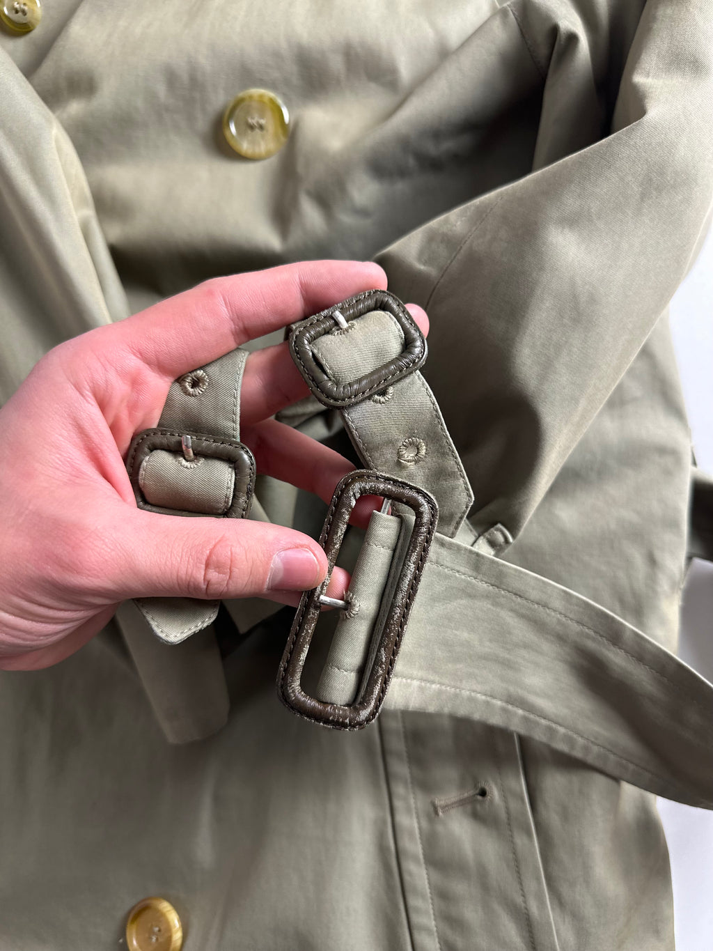 Burberrys Trenchcoat (46/S) including Inlet