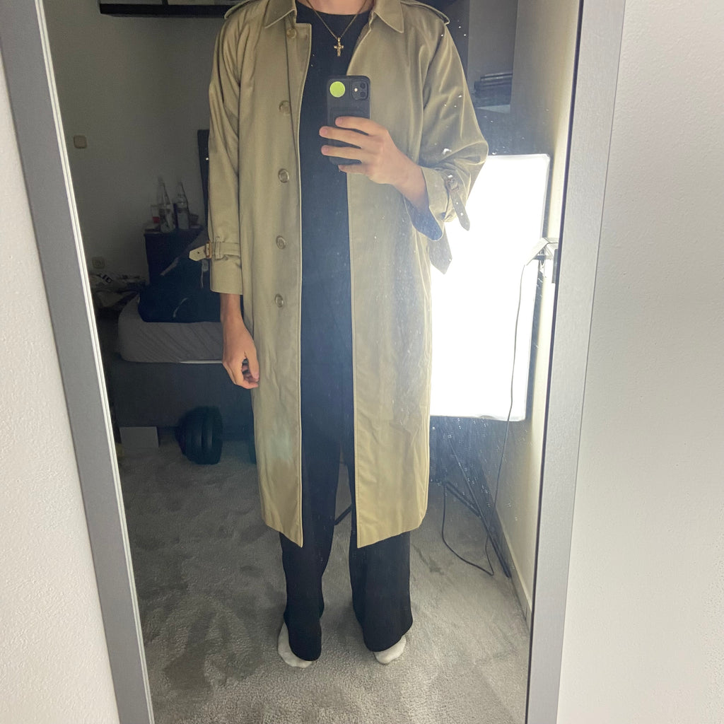 Burberrys Trenchcoat (12/M)
