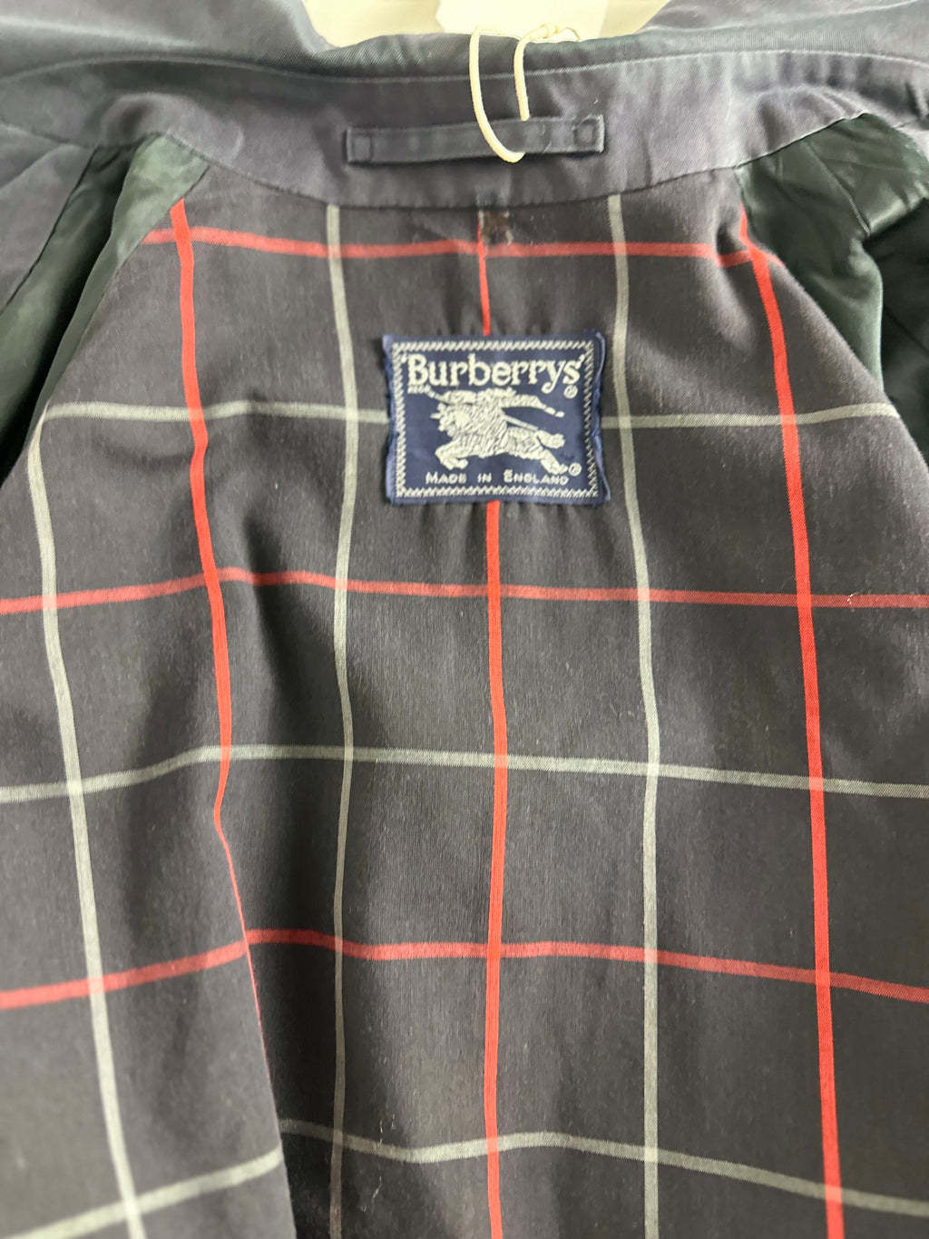 Burberrys Trenchcoat (14/L)