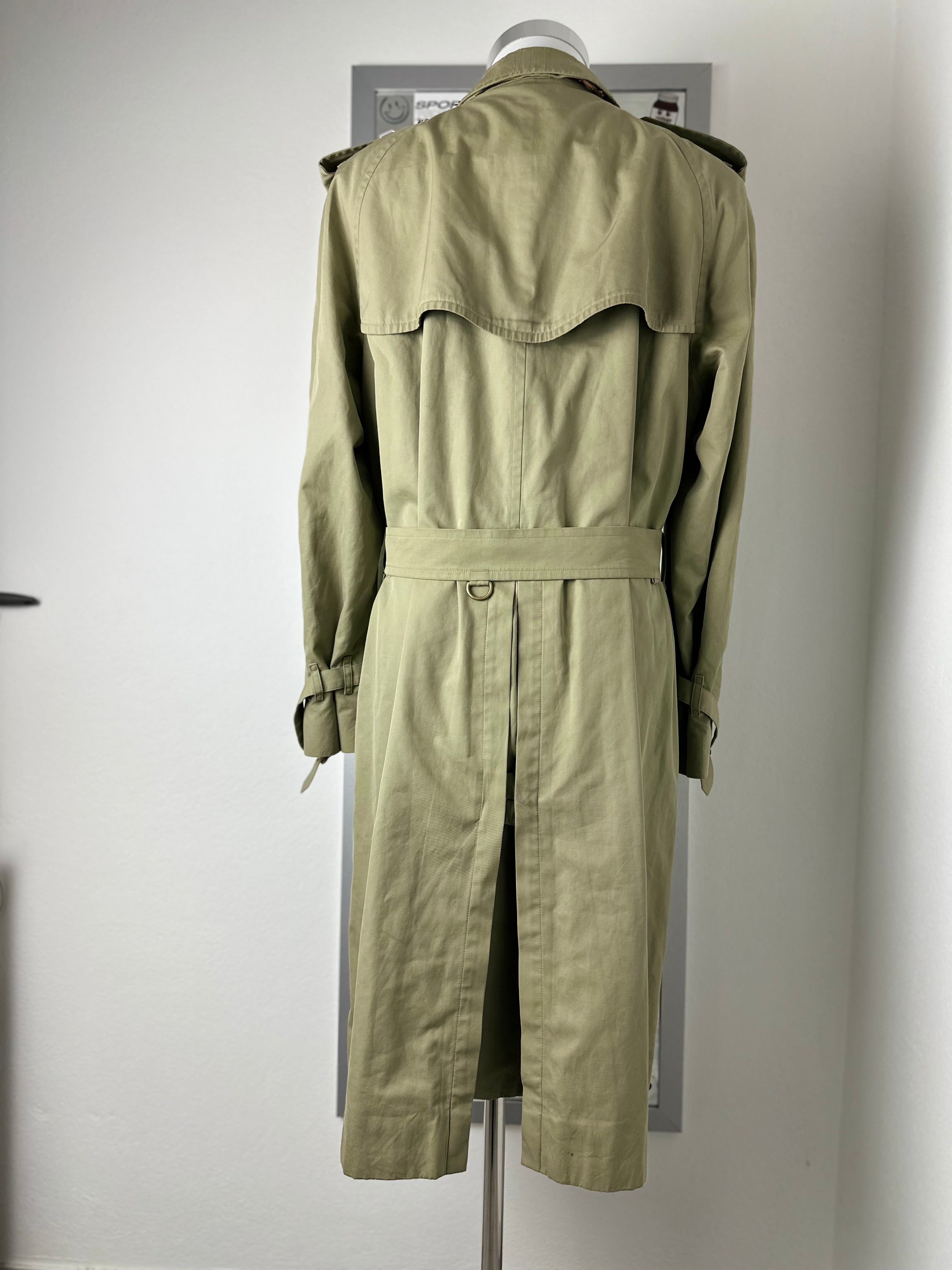 Burberrys Trenchcoat (50/L)