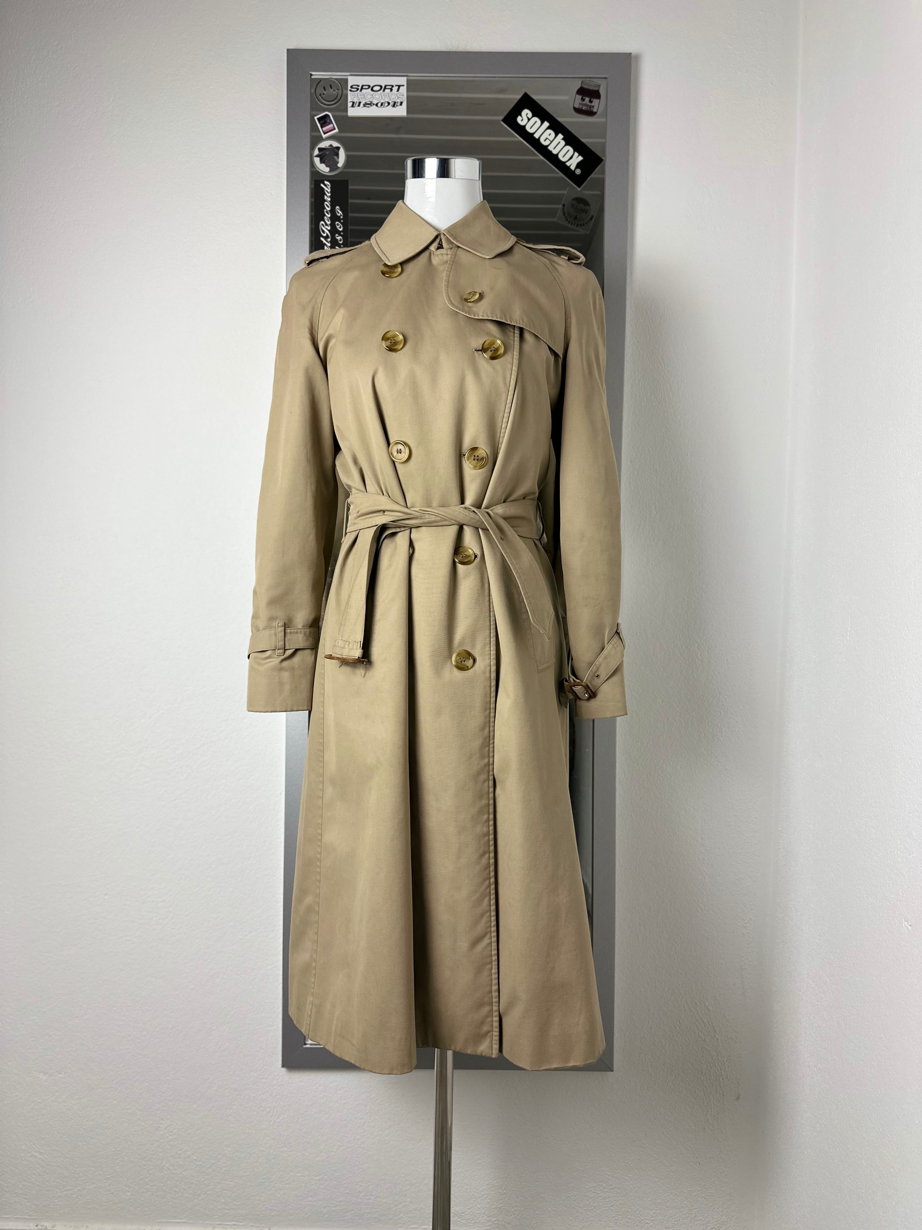 Burberrys Trenchcoat (8/XS)