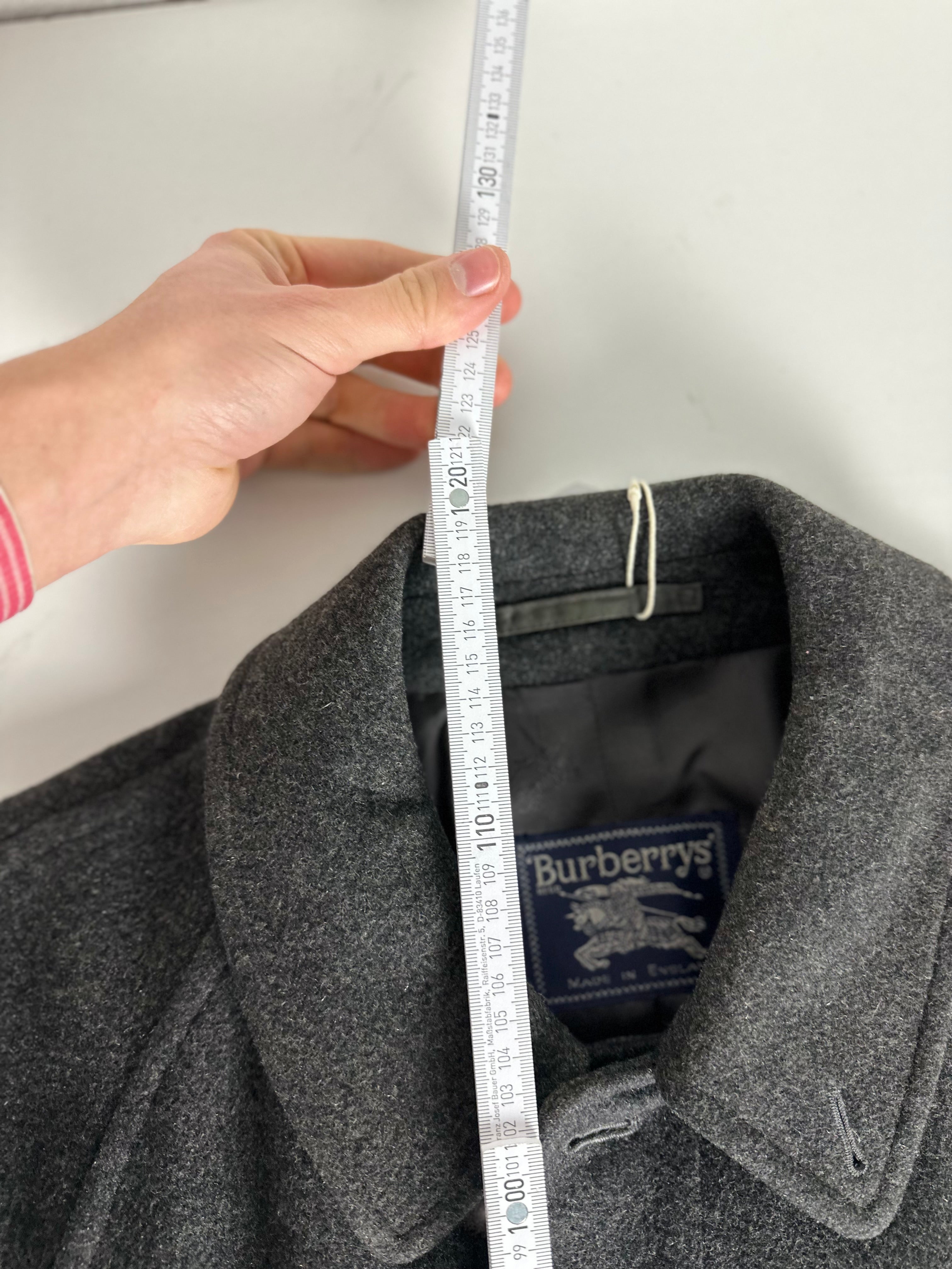 Burberrys Coat (46/S)