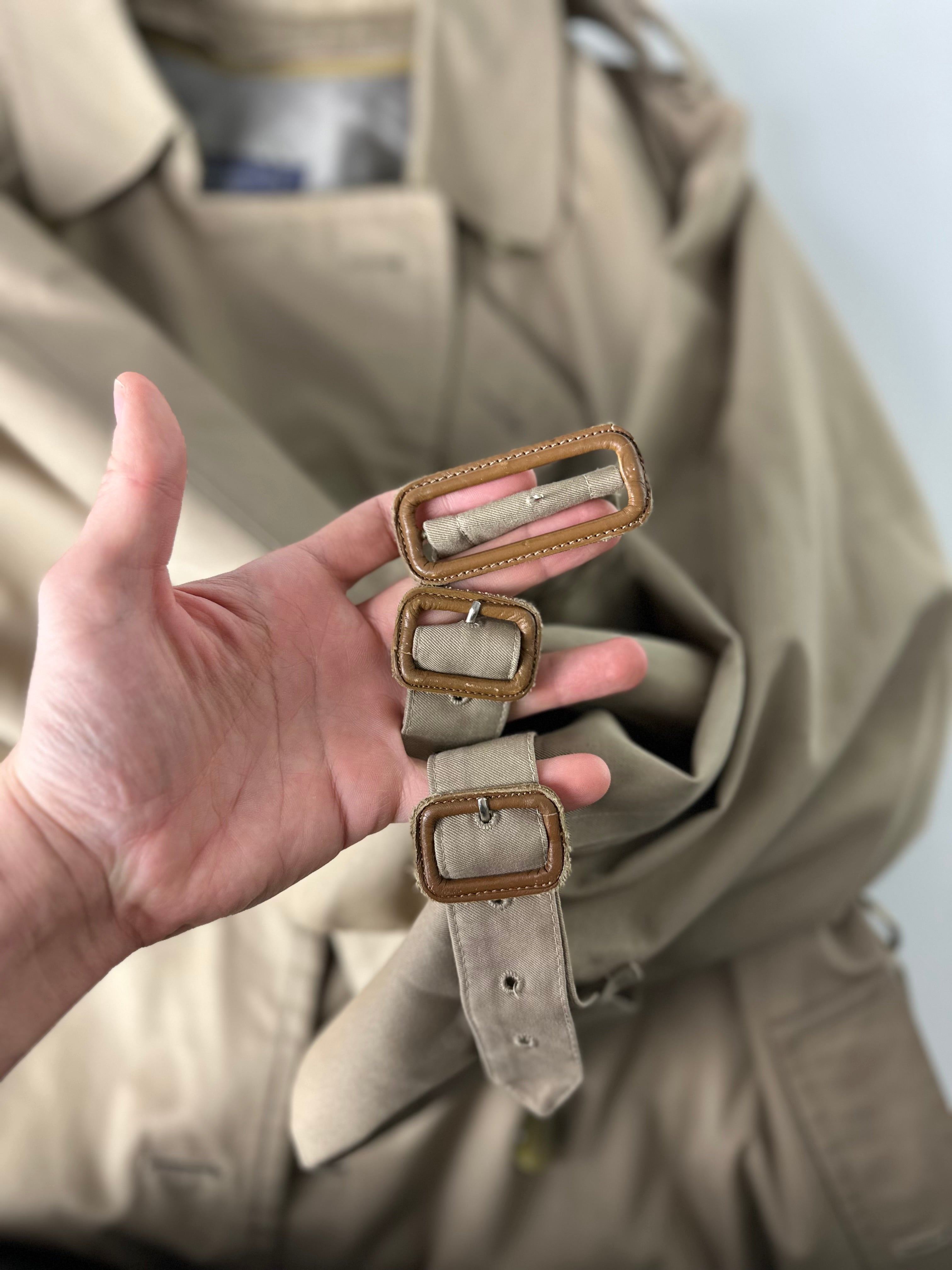 Burberrys Trenchcoat (58/XXL) including Inlet