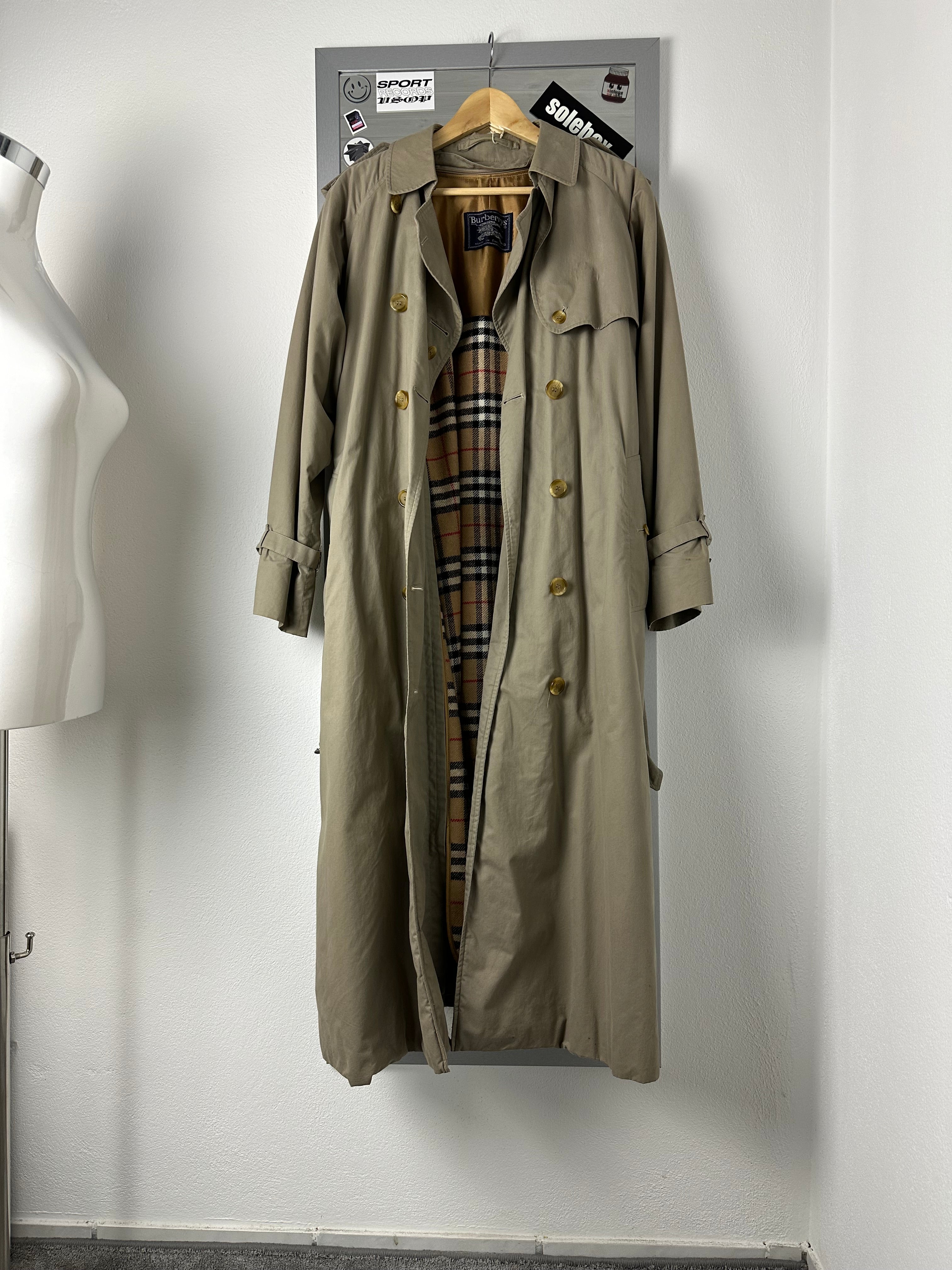 Burberrys Trenchcoat (14/L) including Inlet