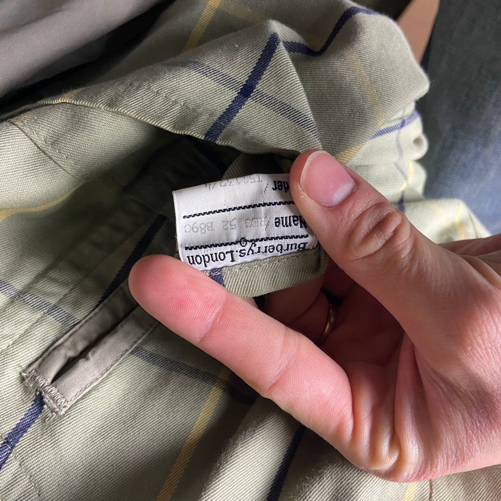 Burberry Trenchcoat Size 54/XL including Inlet