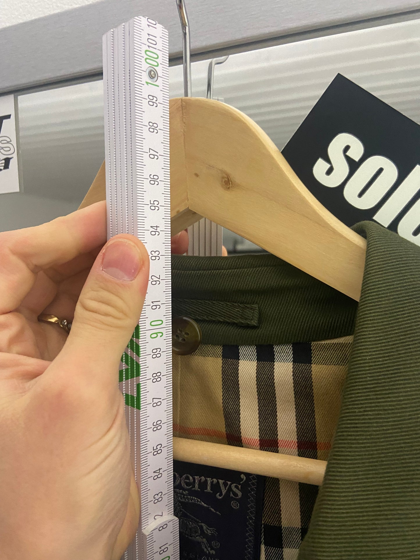 Burberry Trenchcoat Size 50/L including Inlet