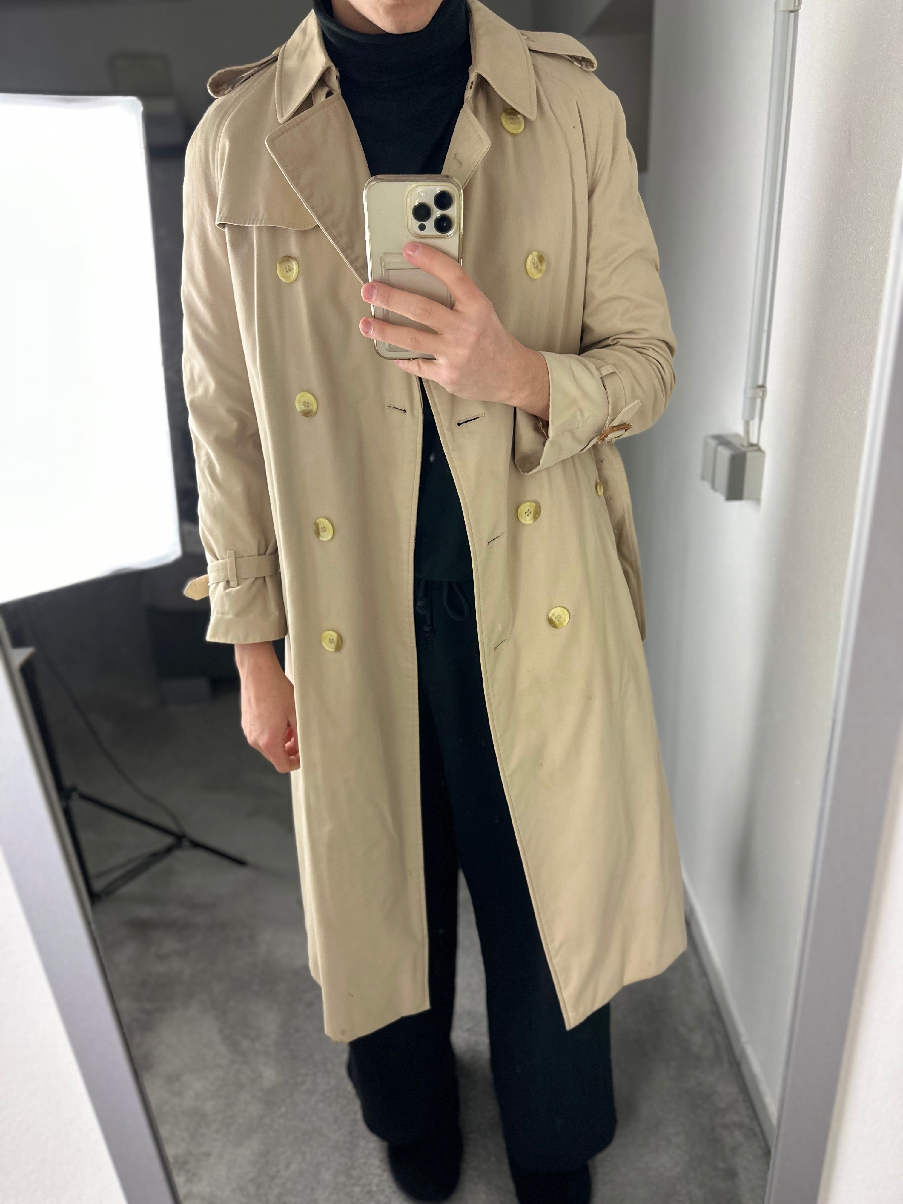 Burberrys Trenchcoat (10/S) including Inlet