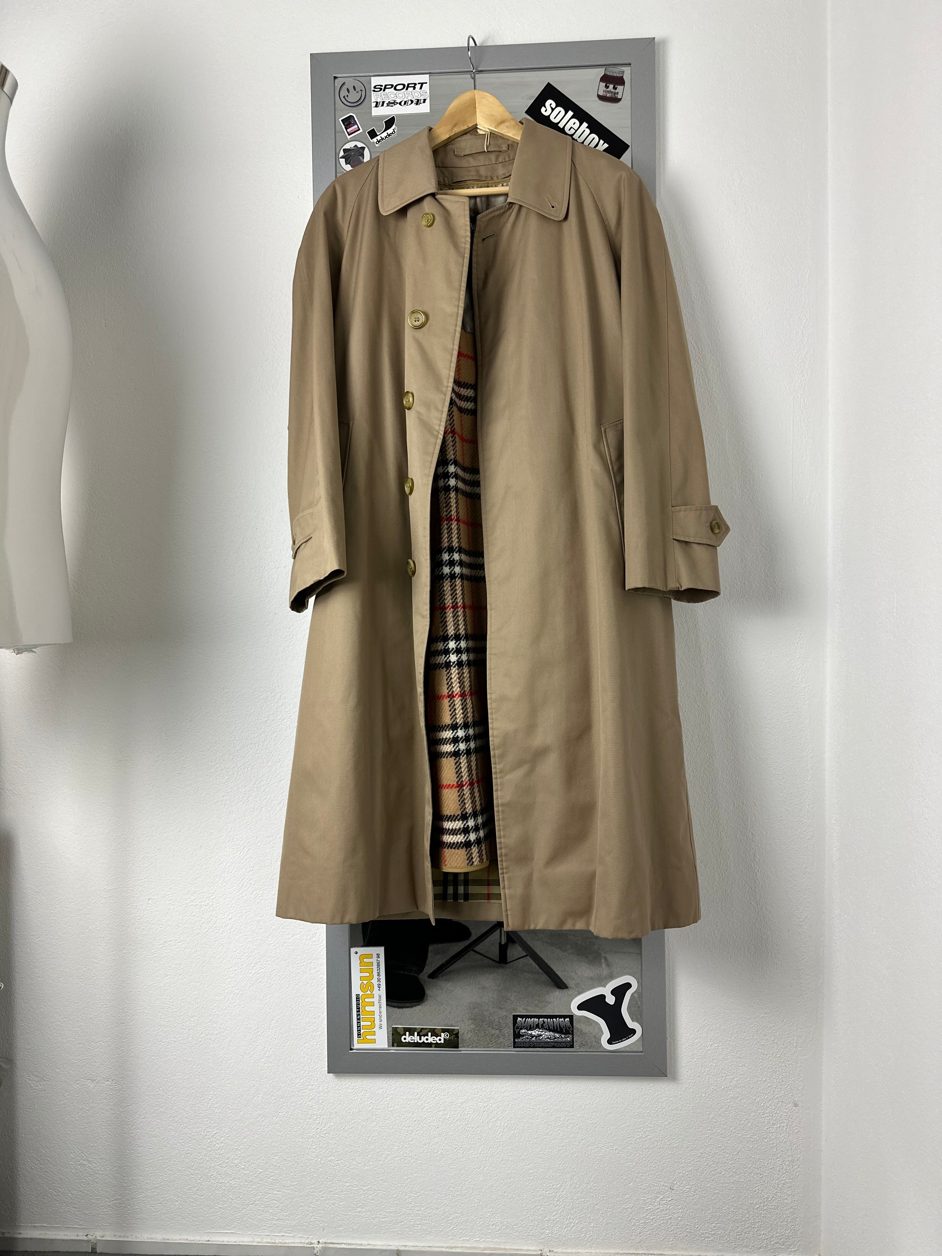 Burberrys Carcoat (46/S) including Inlet