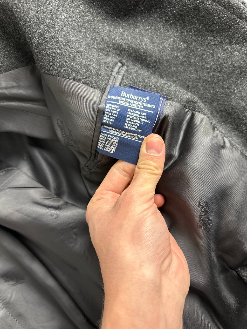 Burberrys Coat (46/S)