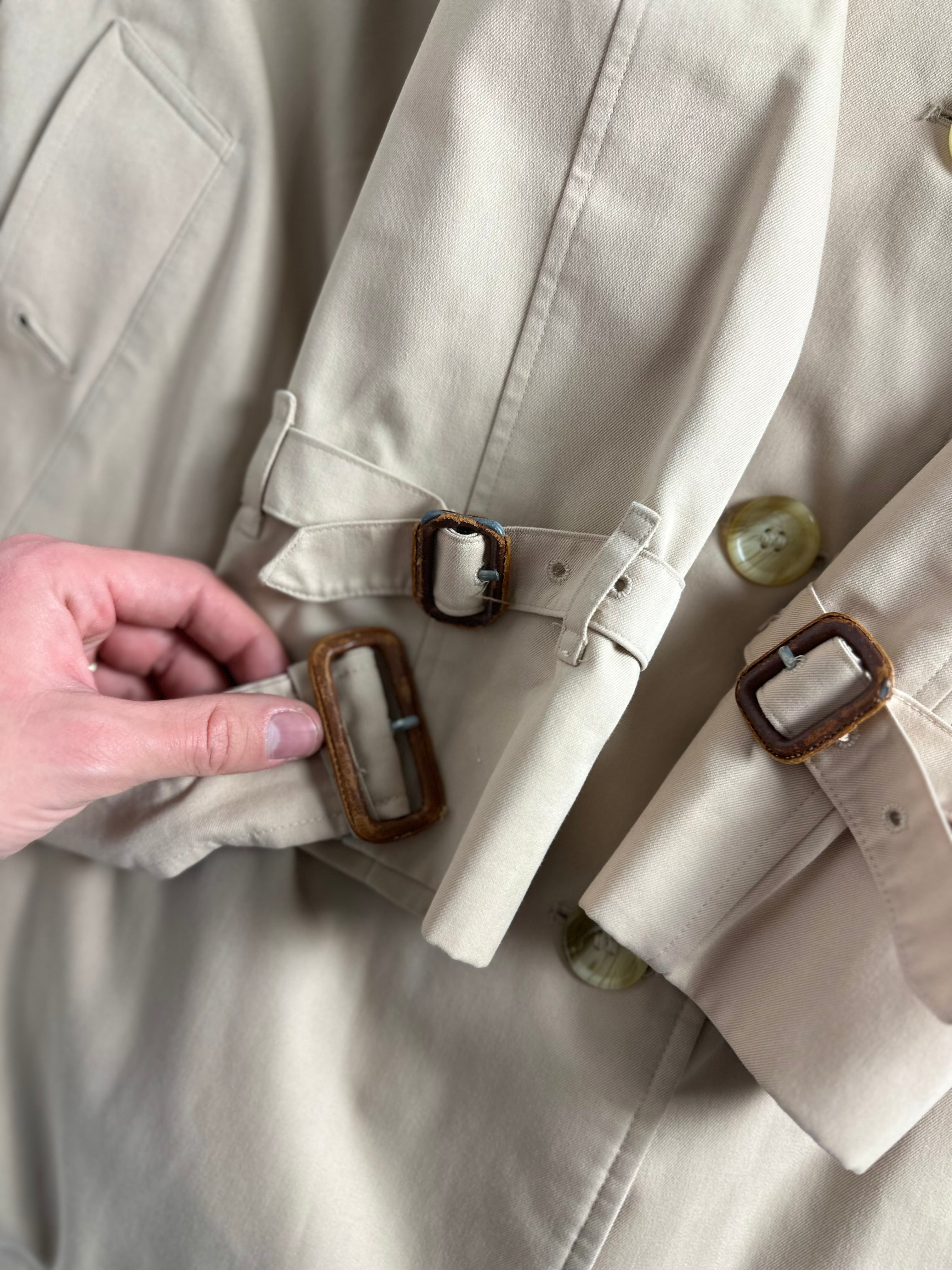 Burberrys Trenchcoat (8/XS)