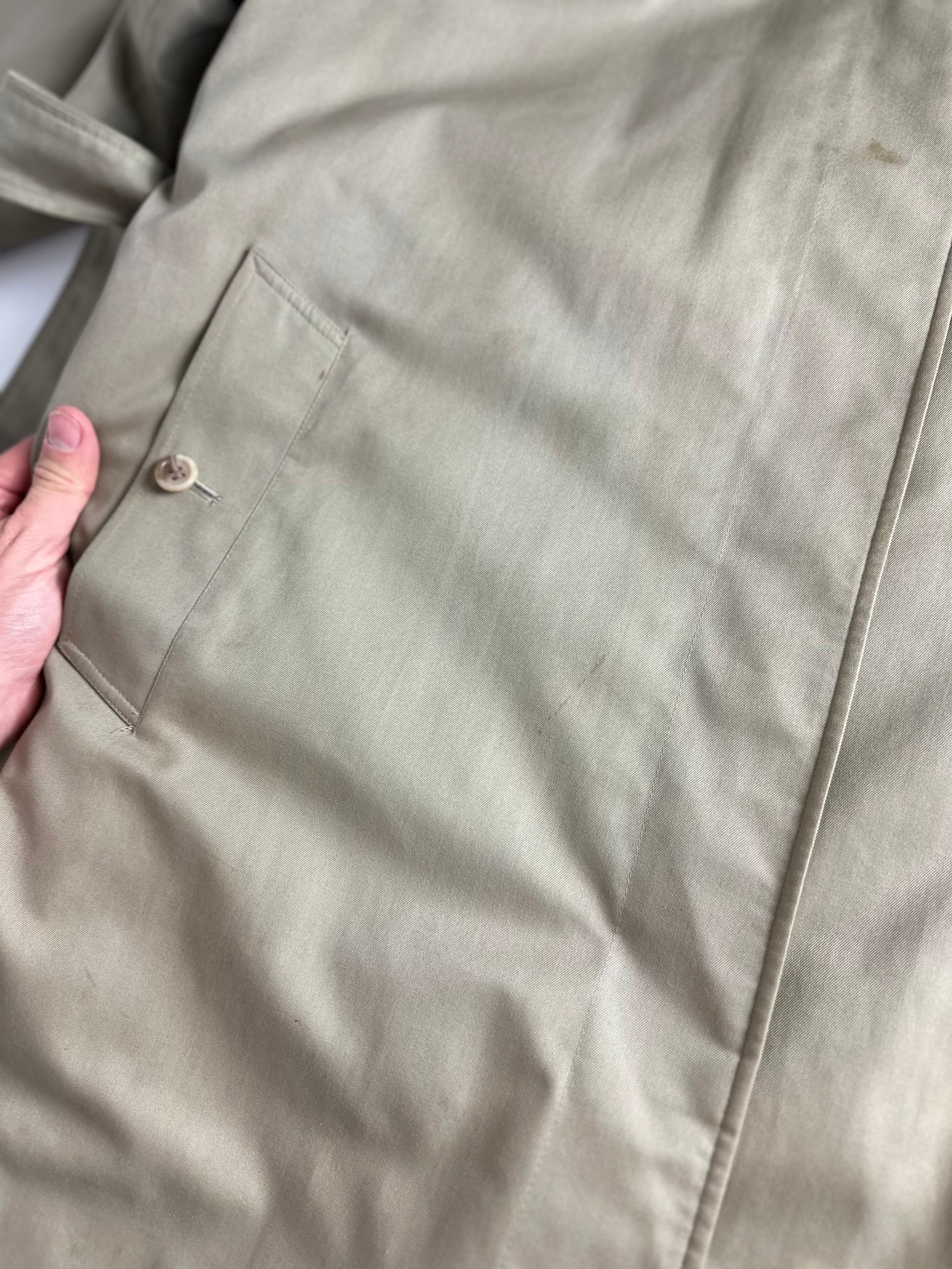 Burberrys Trenchcoat (12/M) including Inlet