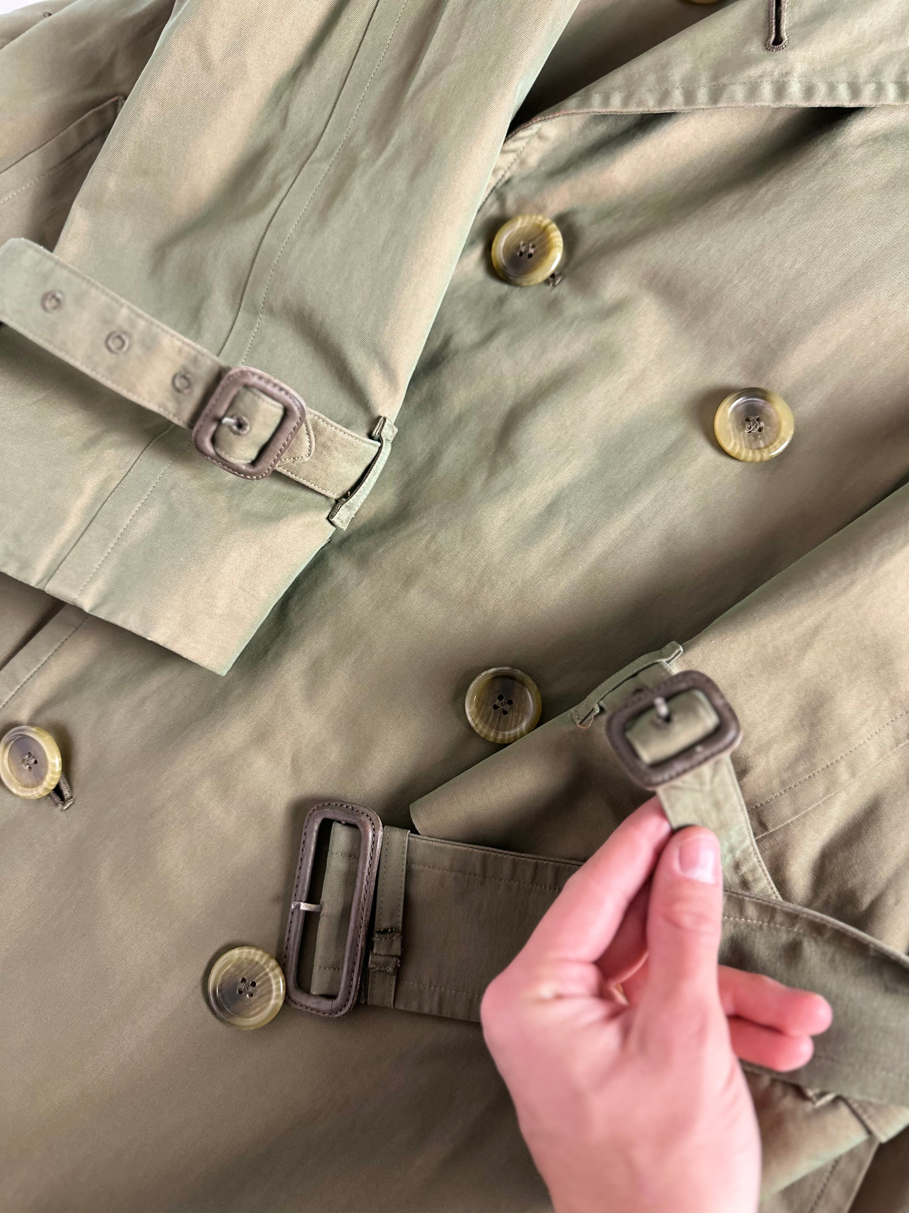 Burberrys Trenchcoat (50/L) including Inlet