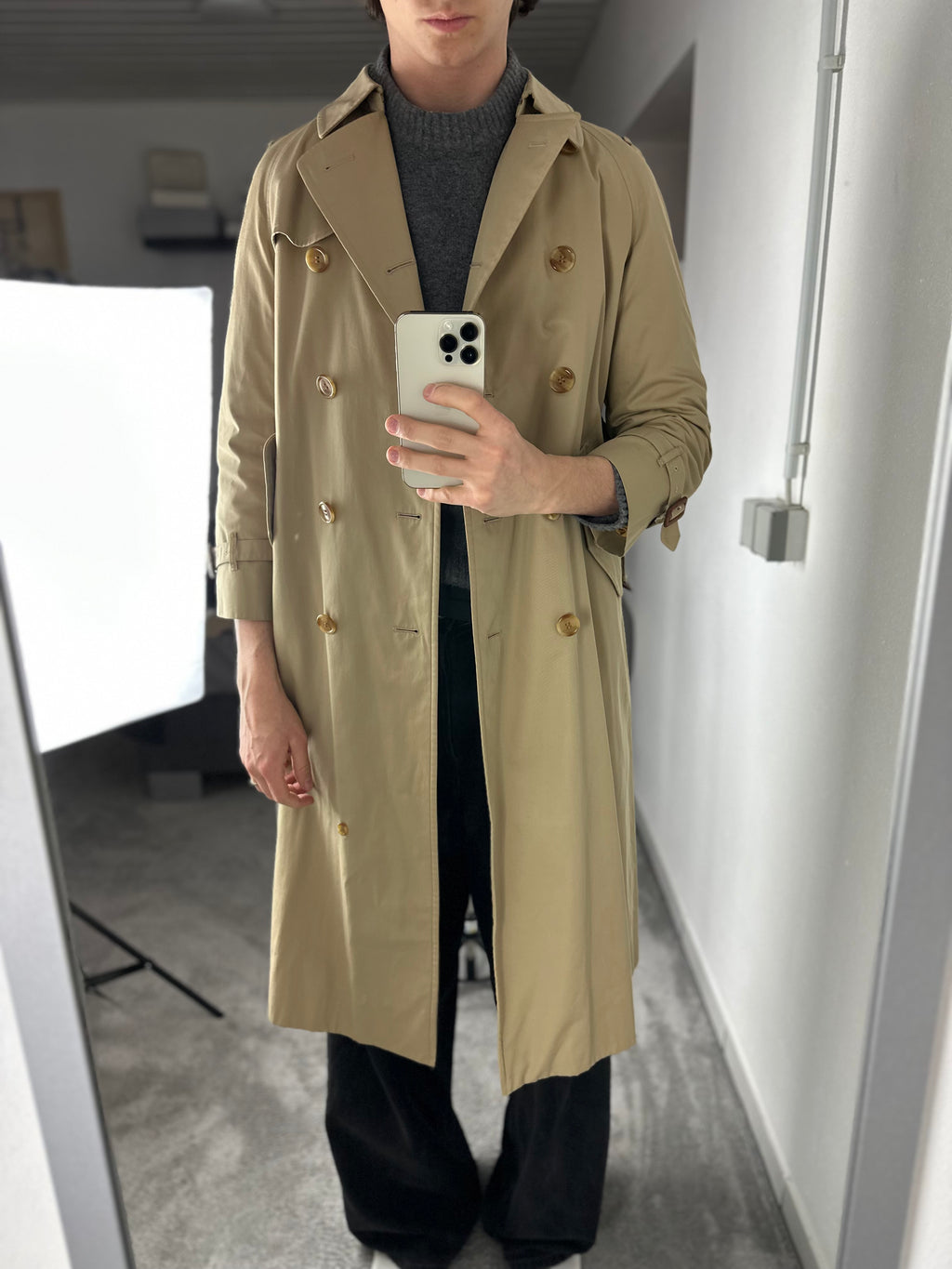 Burberrys Trenchcoat (10/S)