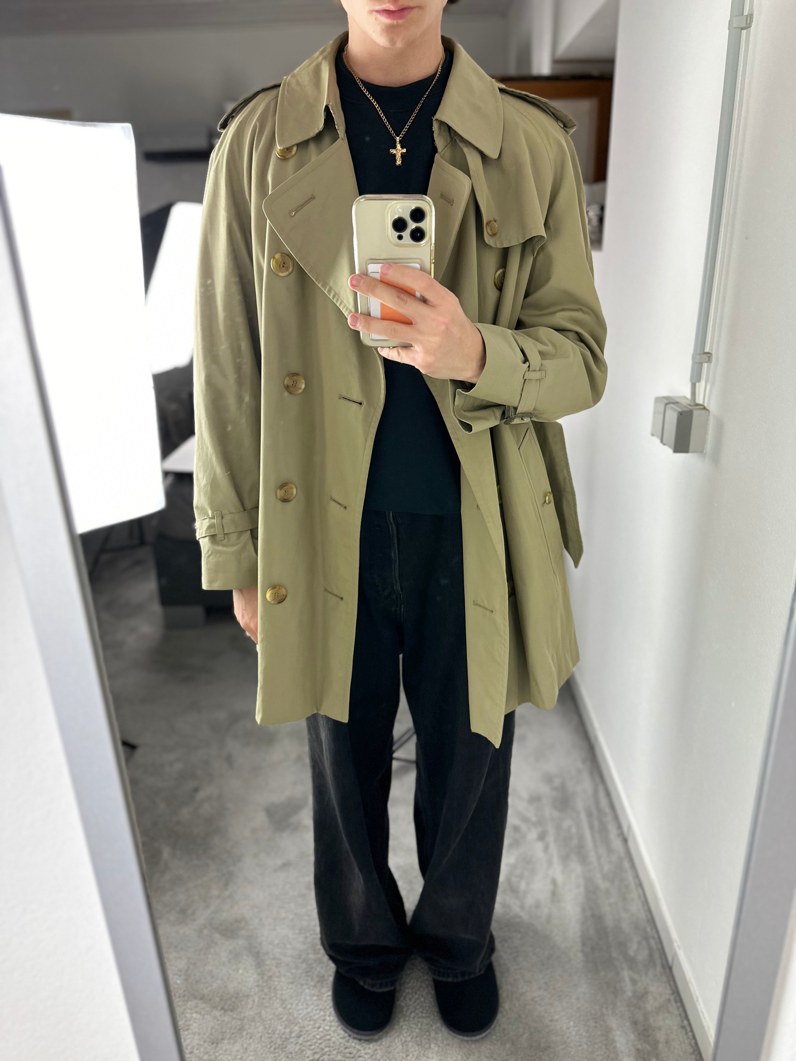 Burberrys Trenchcoat (50/L)