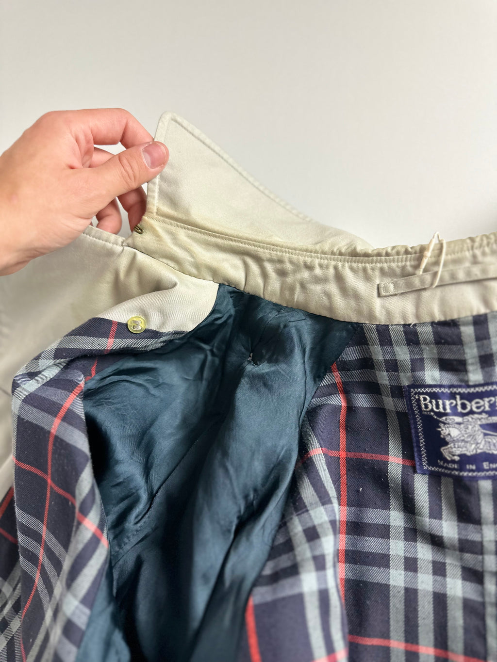 Burberrys Trenchcoat (12/M)