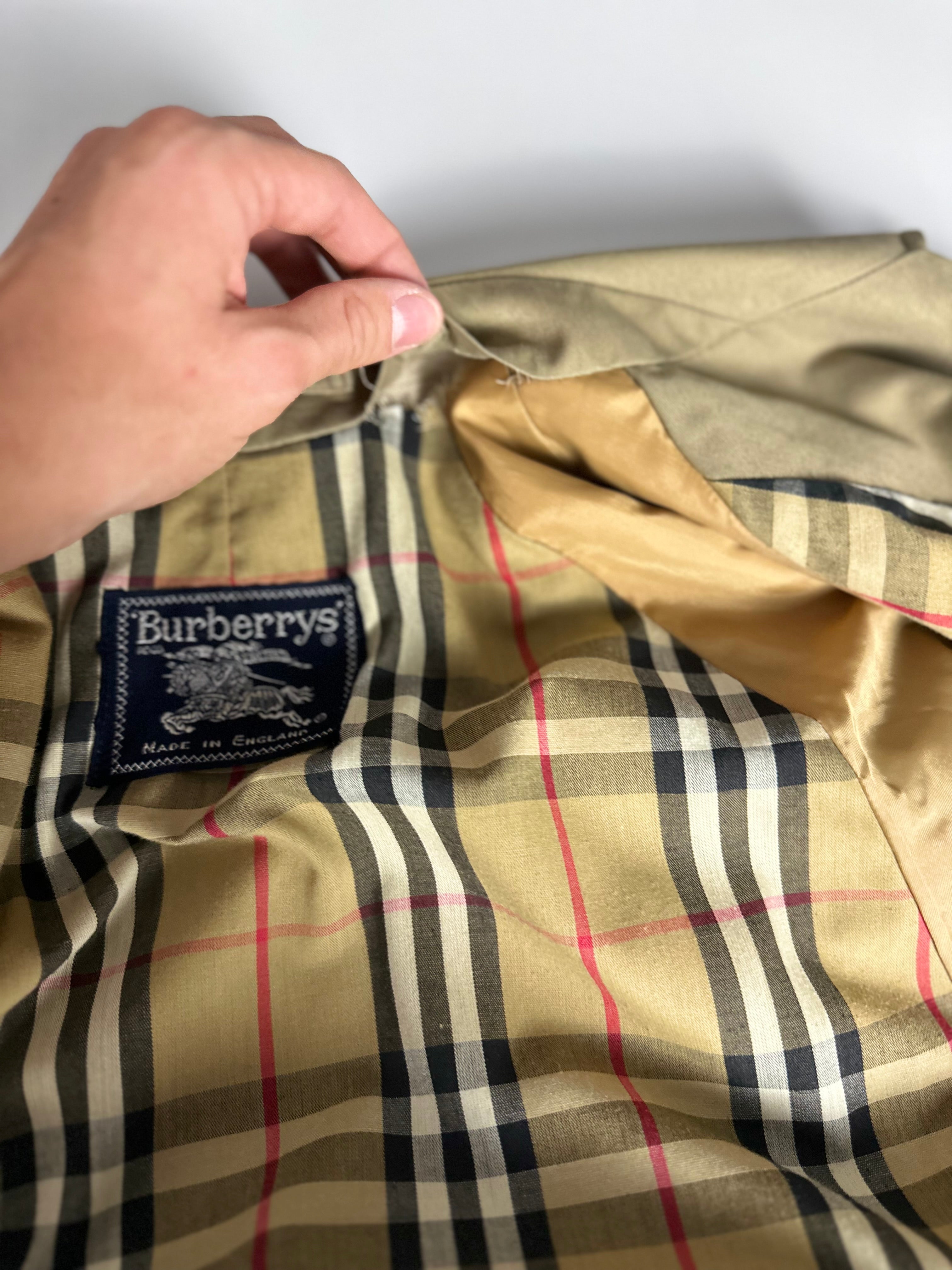 Burberrys Carcoat (46/S)