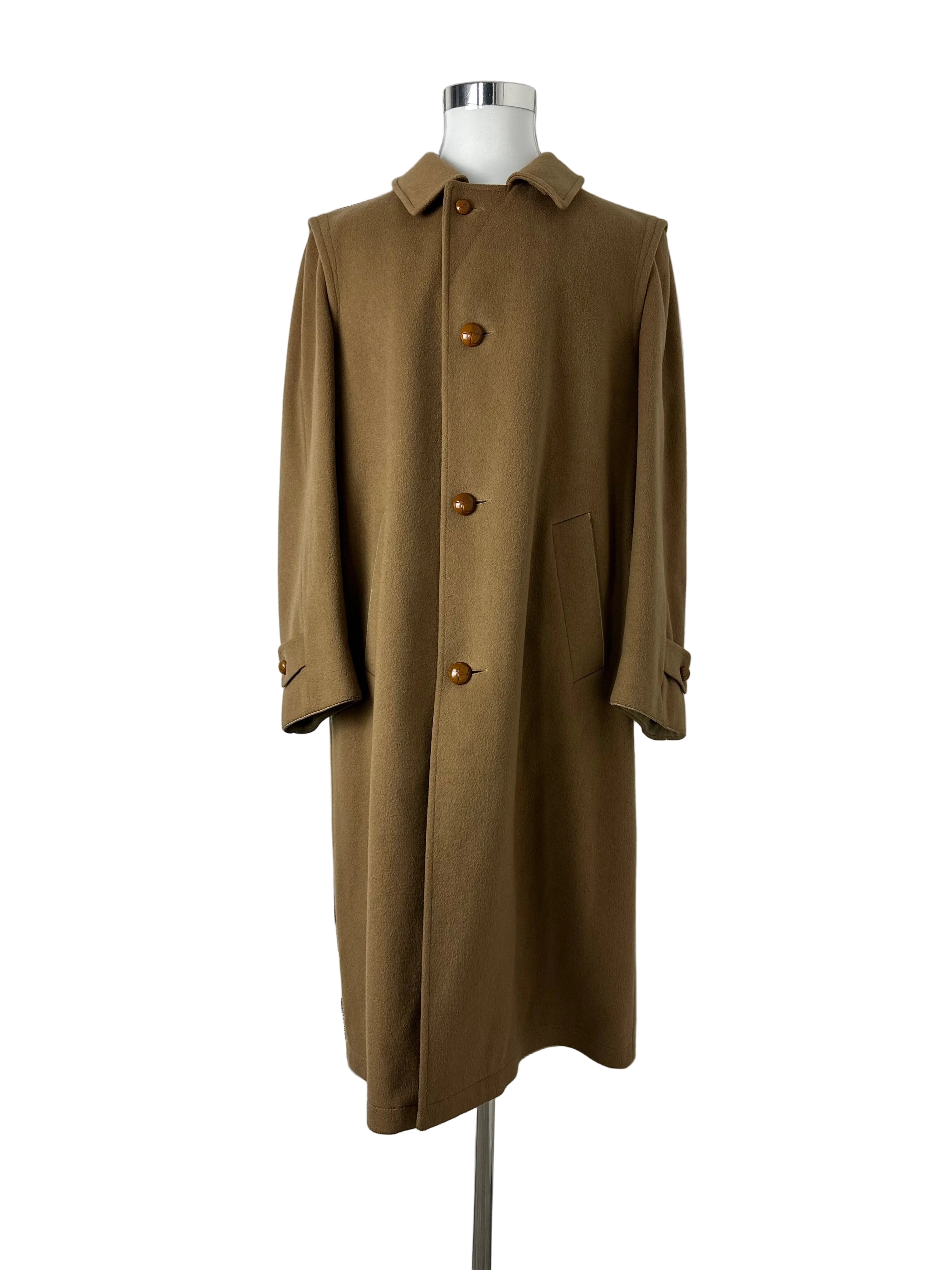 Burberrys Coat (50/L)