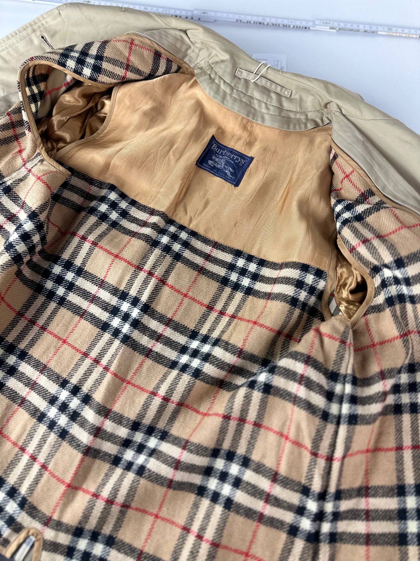 Vintage Burberry Trench Coat Beige Size 8 XS With Lining