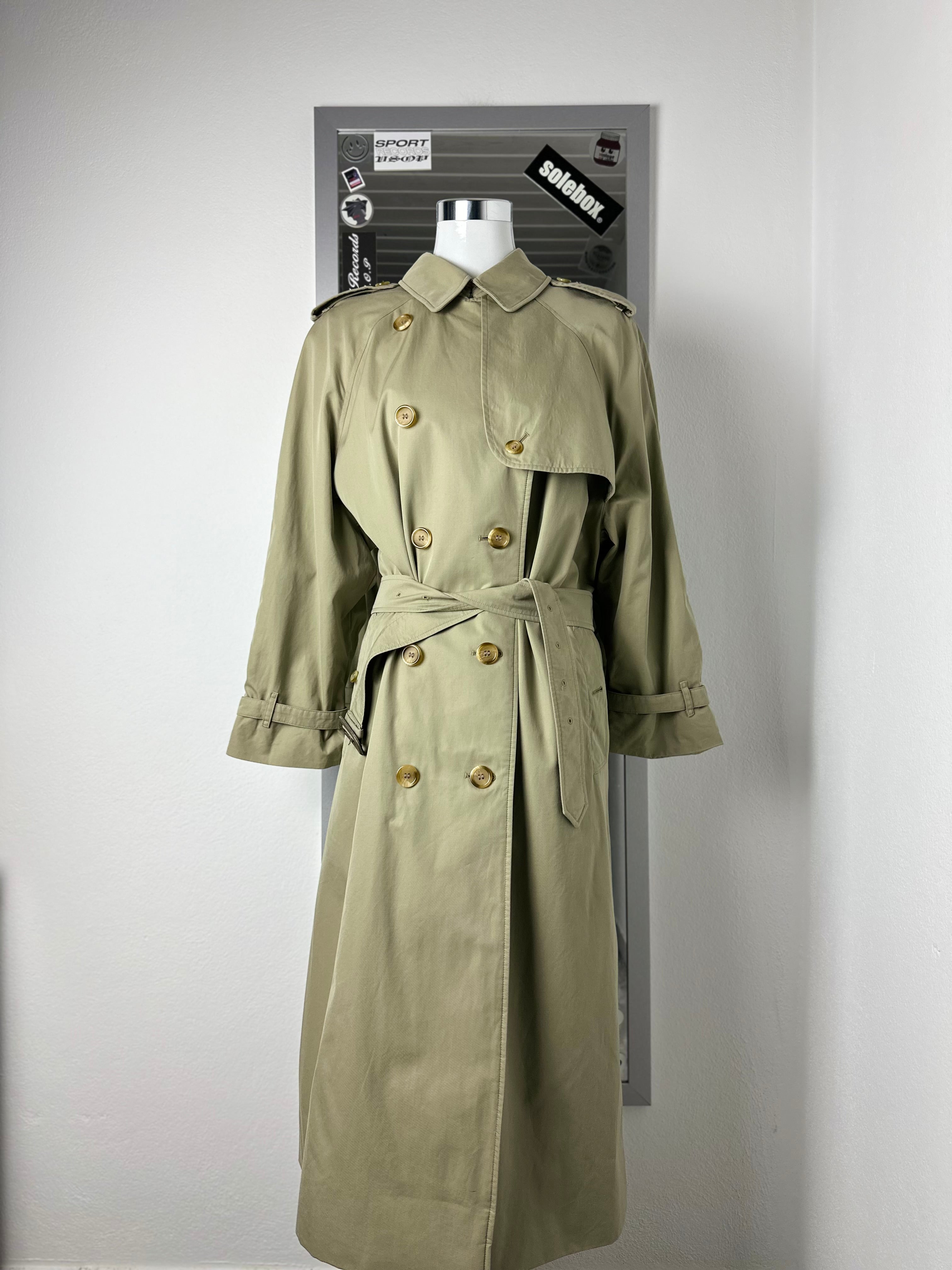 Burberrys Trenchcoat (16/XL)