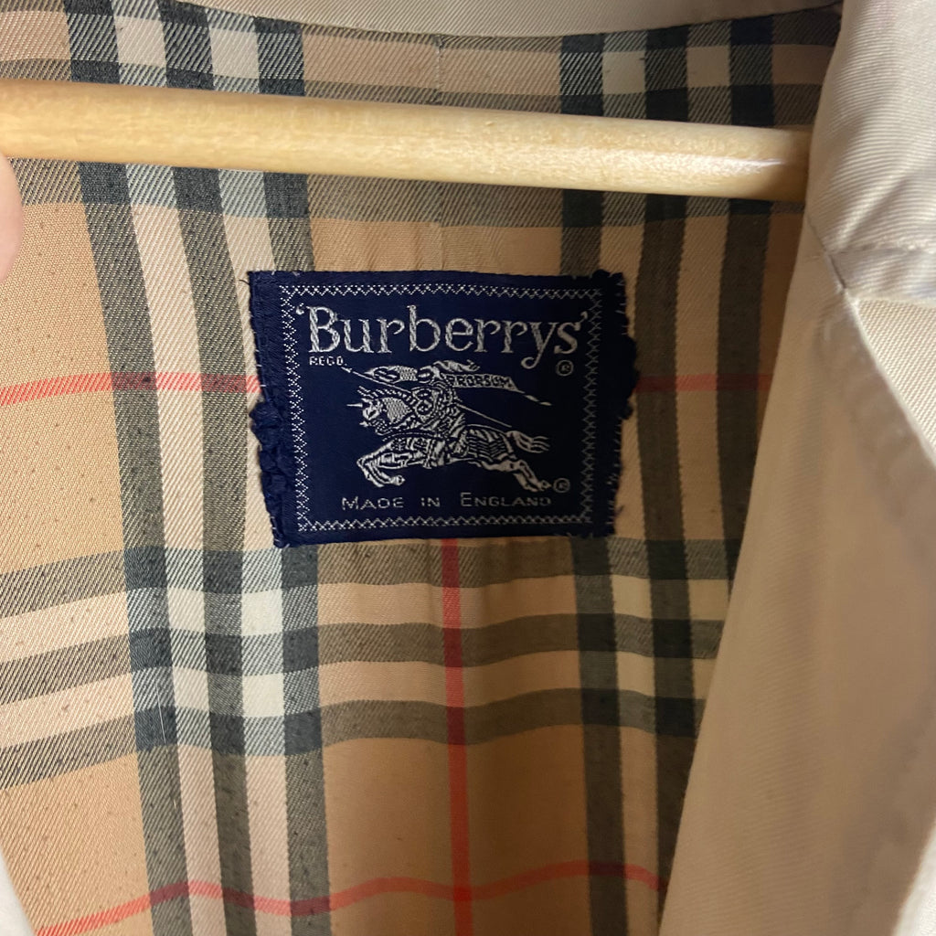 Burberry Trenchcoat Size 12/M
