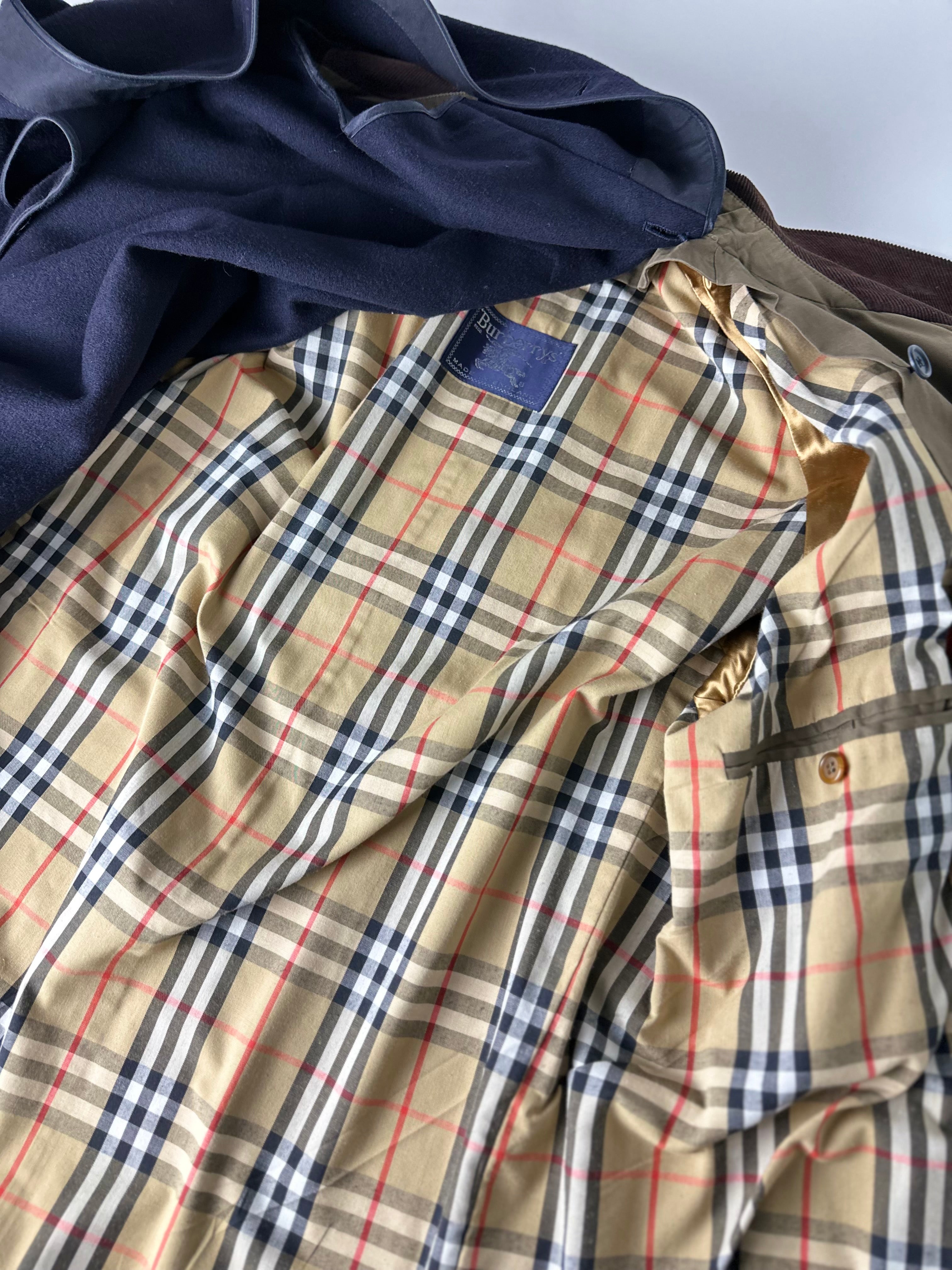 Burberrys Coat (54/XL) including Inlet