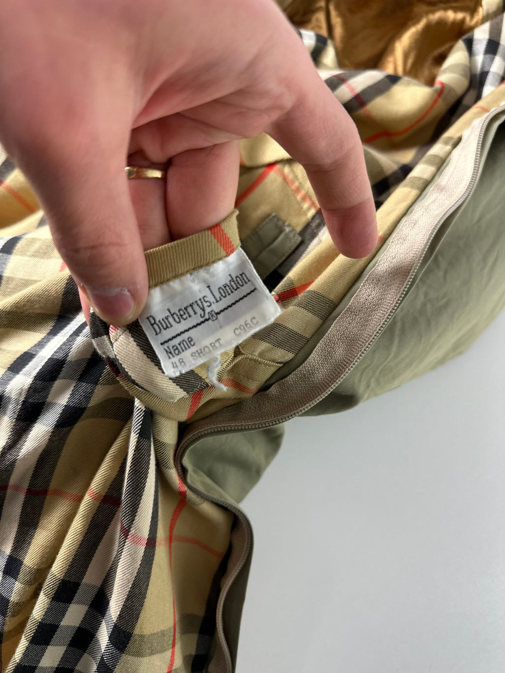 Burberrys Carcoat (48/M) including Inlet