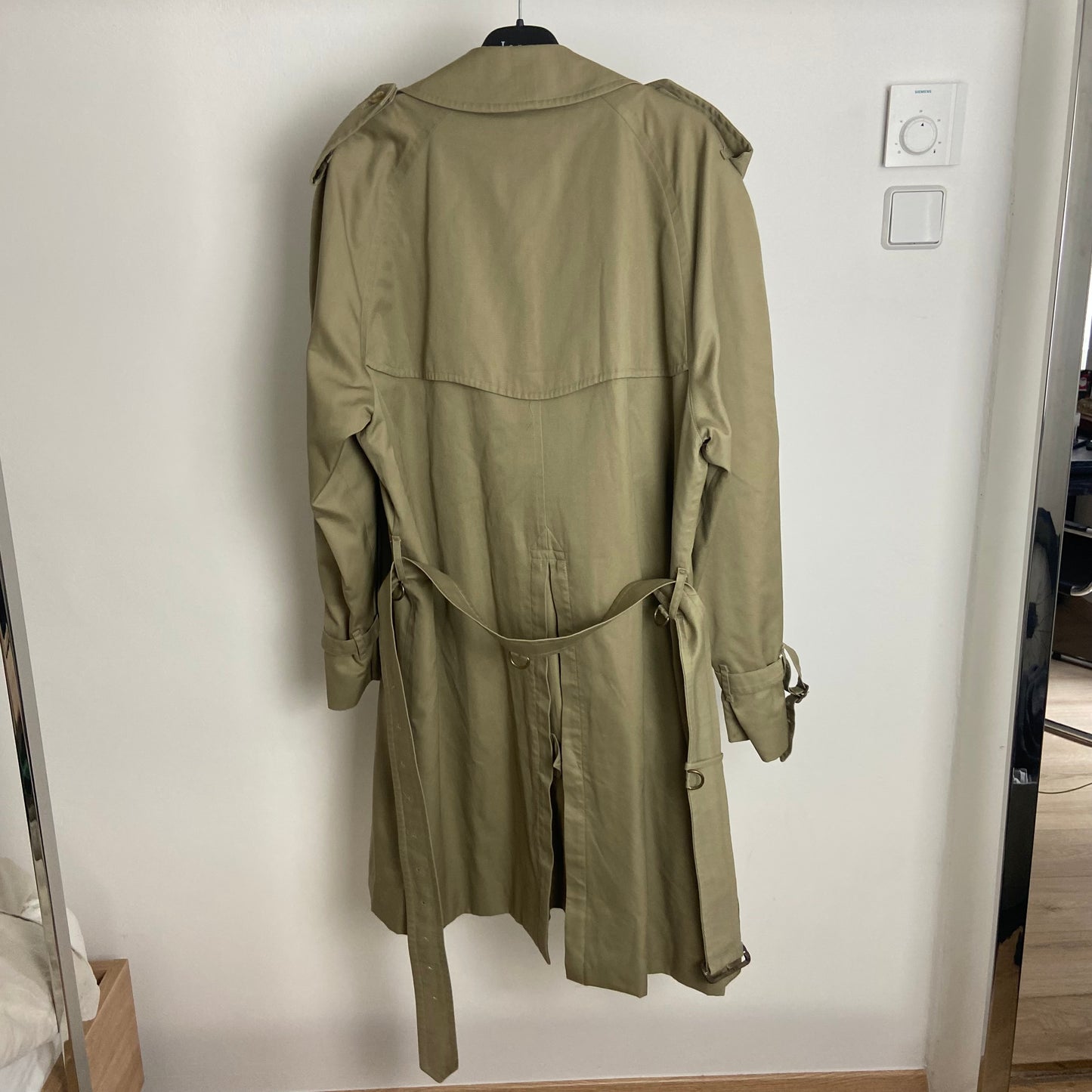 Burberry Trenchcoat Size 56/XL