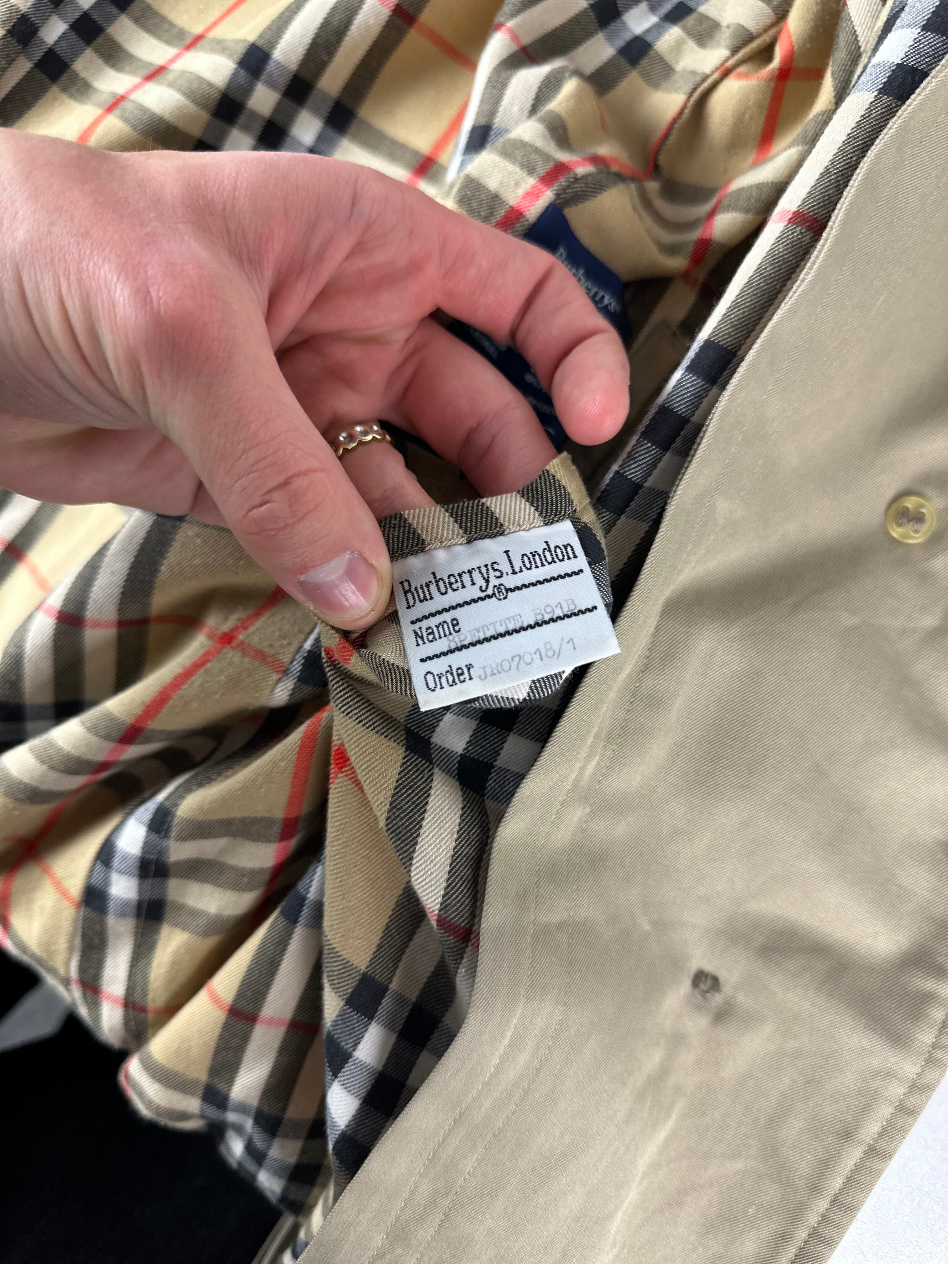 Burberrys Trenchcoat (8/XS) including Inlet