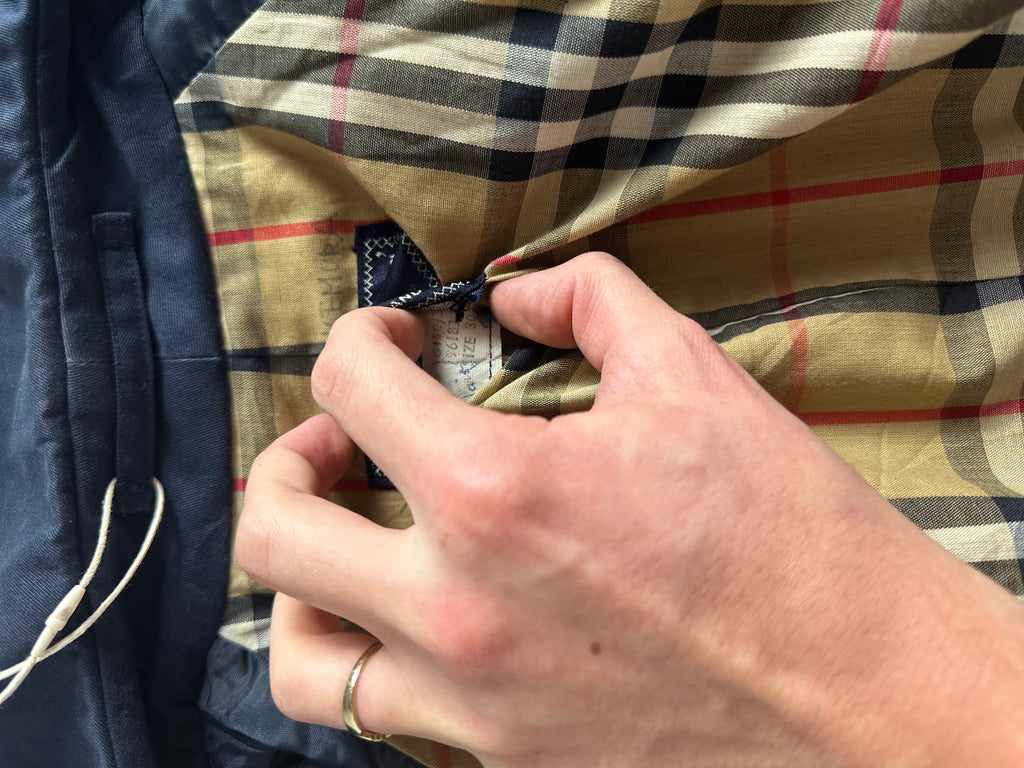 Burberrys Trenchcoat (4/XXXS)