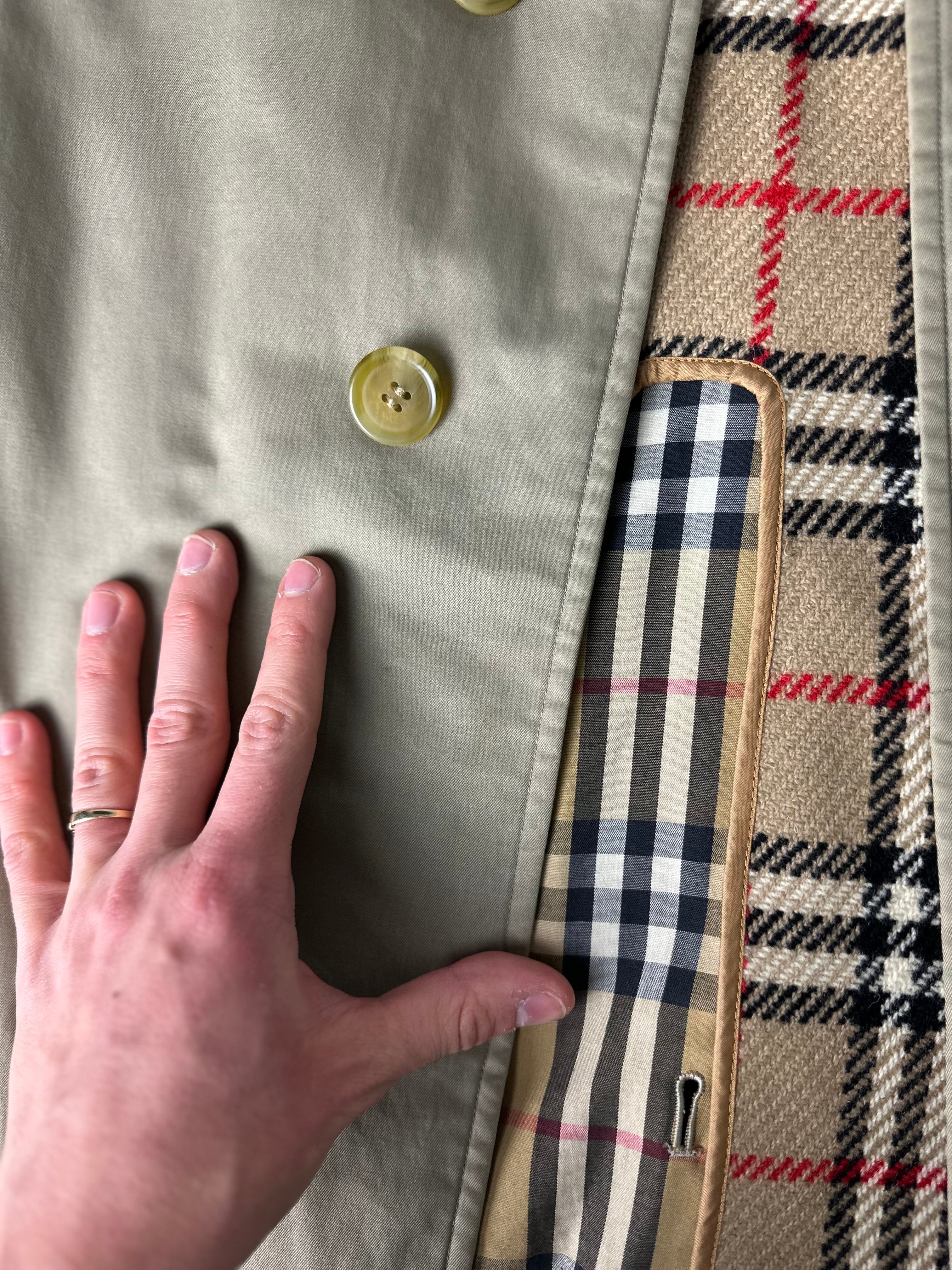 Burberrys Carcoat (46/S) including Inlet