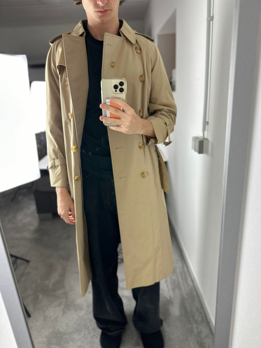 Burberrys Trenchcoat (12/M)