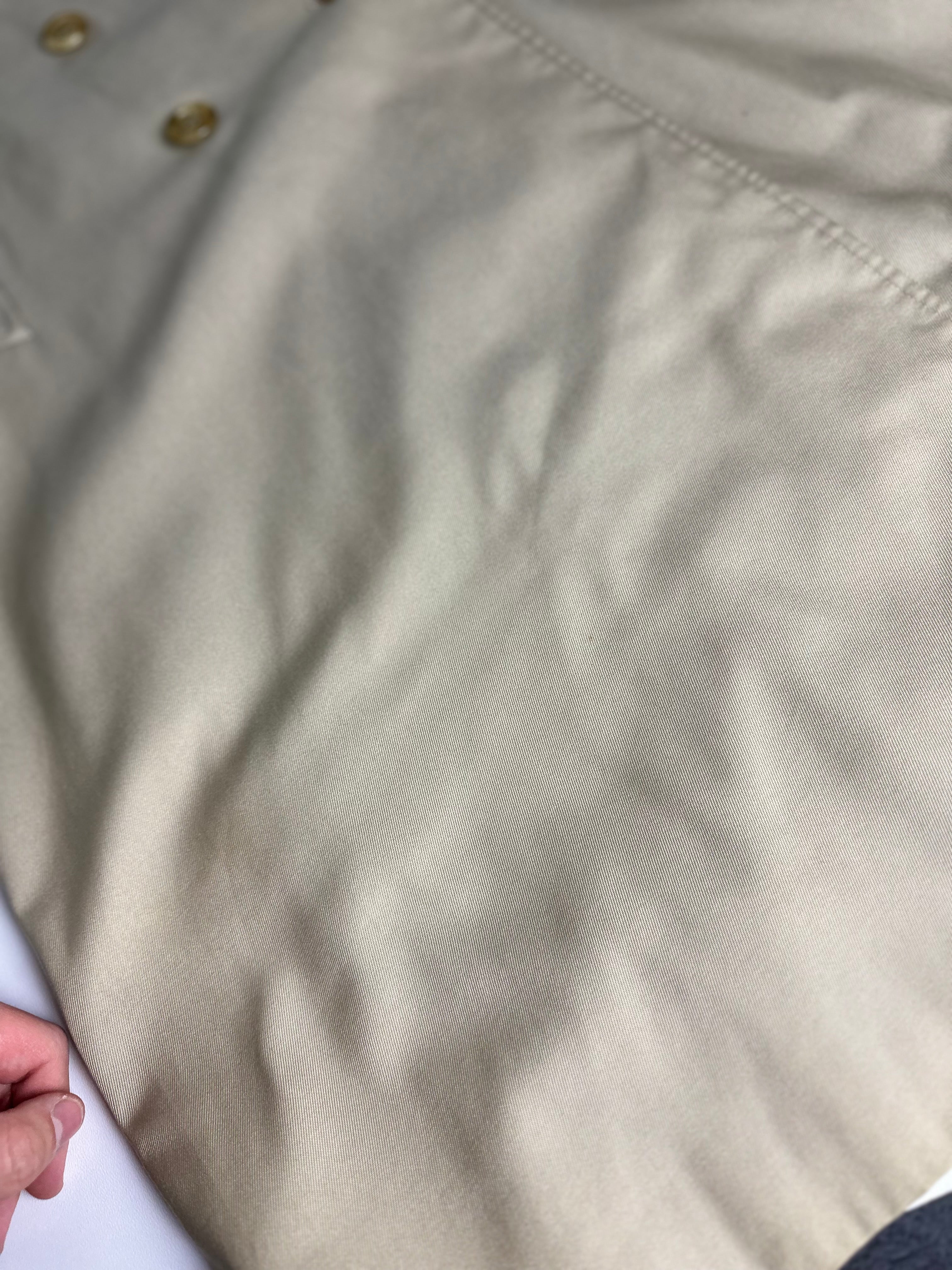 Burberrys Trenchcoat (10/S)