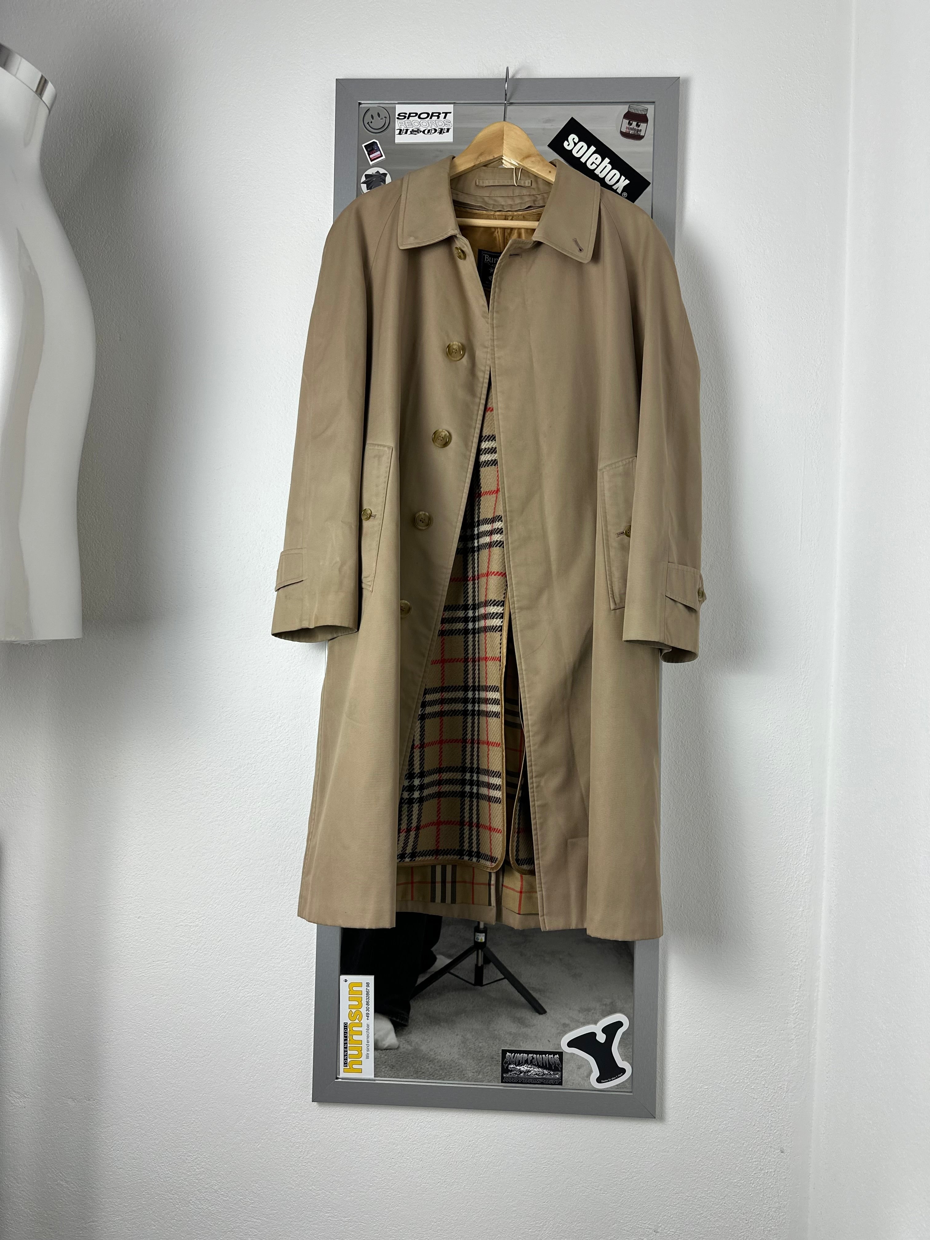 Burberrys Carcoat (48/M) including Inlet