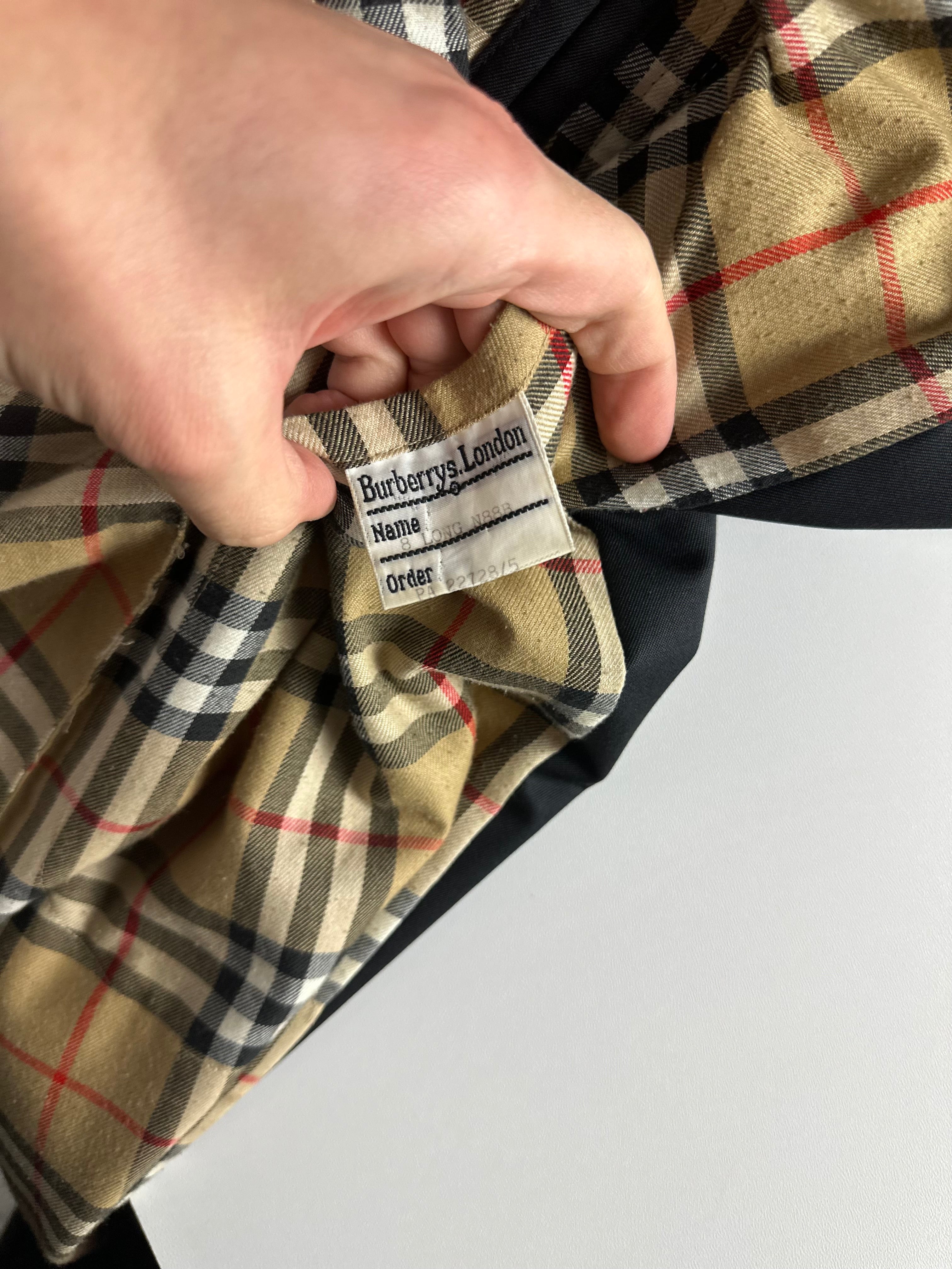 Burberrys Carcoat (10/S)