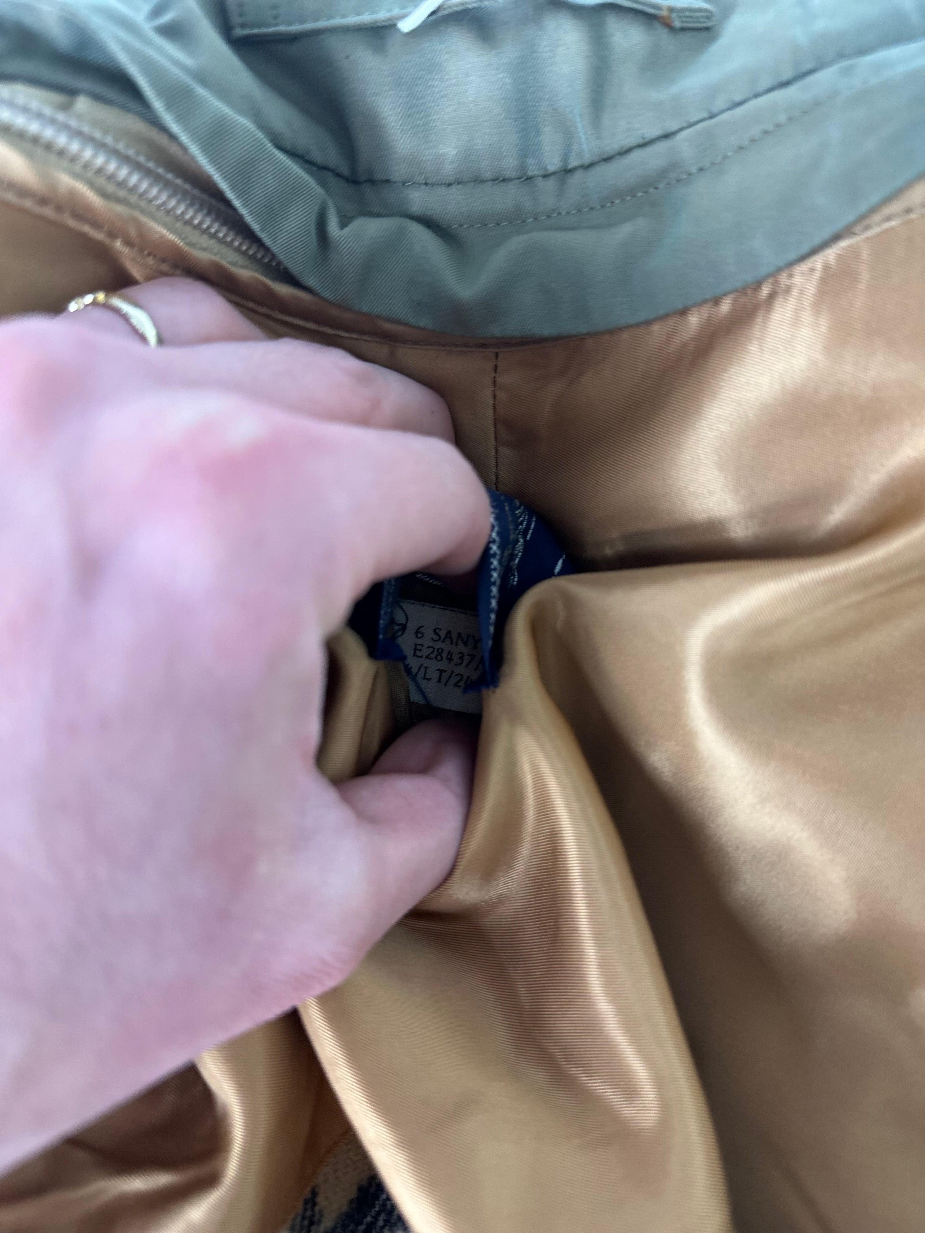 Burberrys Trenchcoat (6/XXS) including Inlet