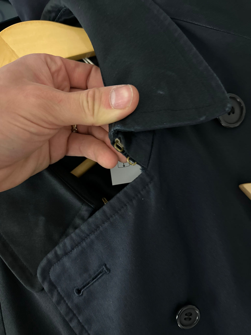 Burberrys Trenchcoat (46/S) including Inlet