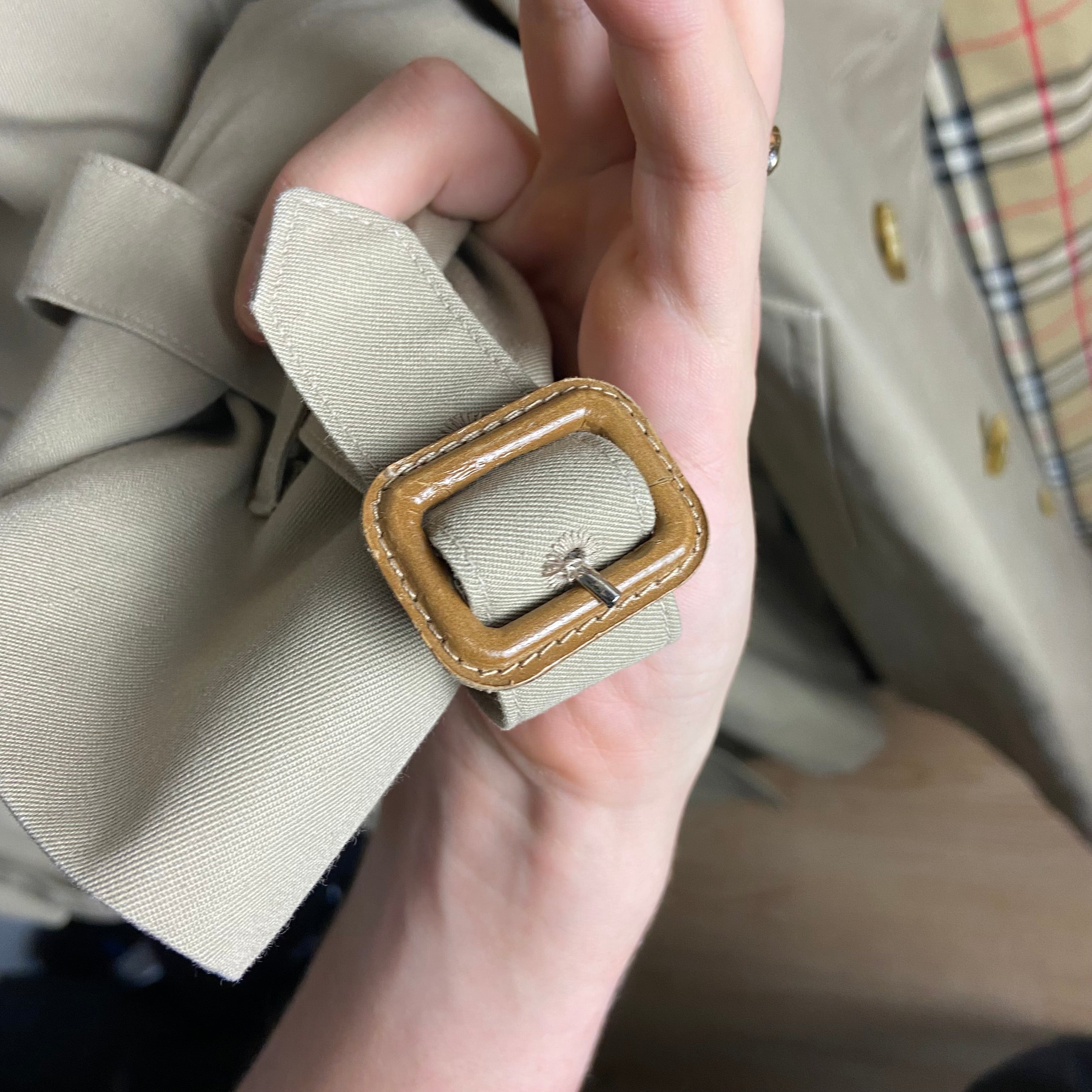 Burberry Trenchcoat Size 14/L