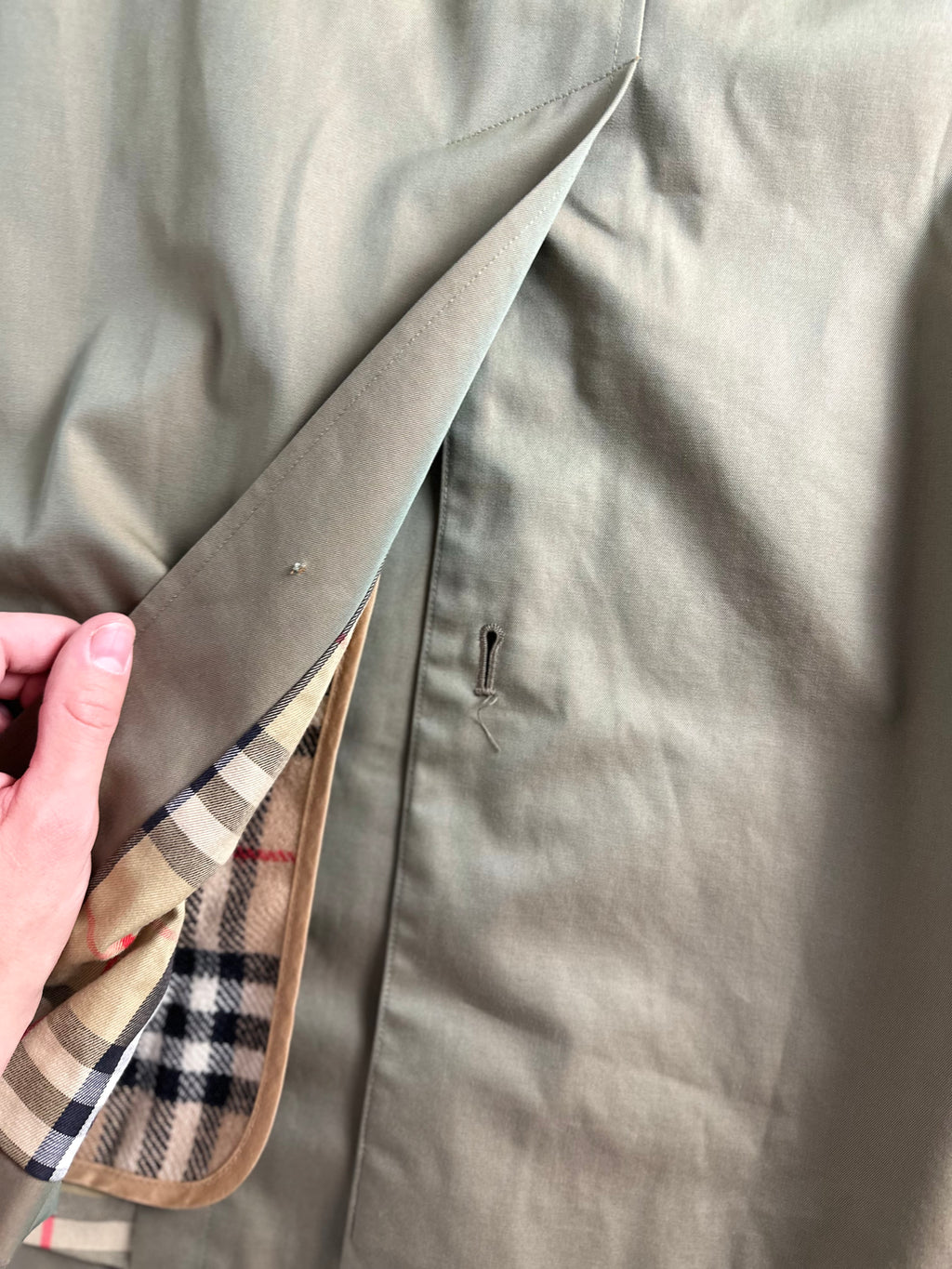 Burberrys Carcoat (50/L) including Inlet