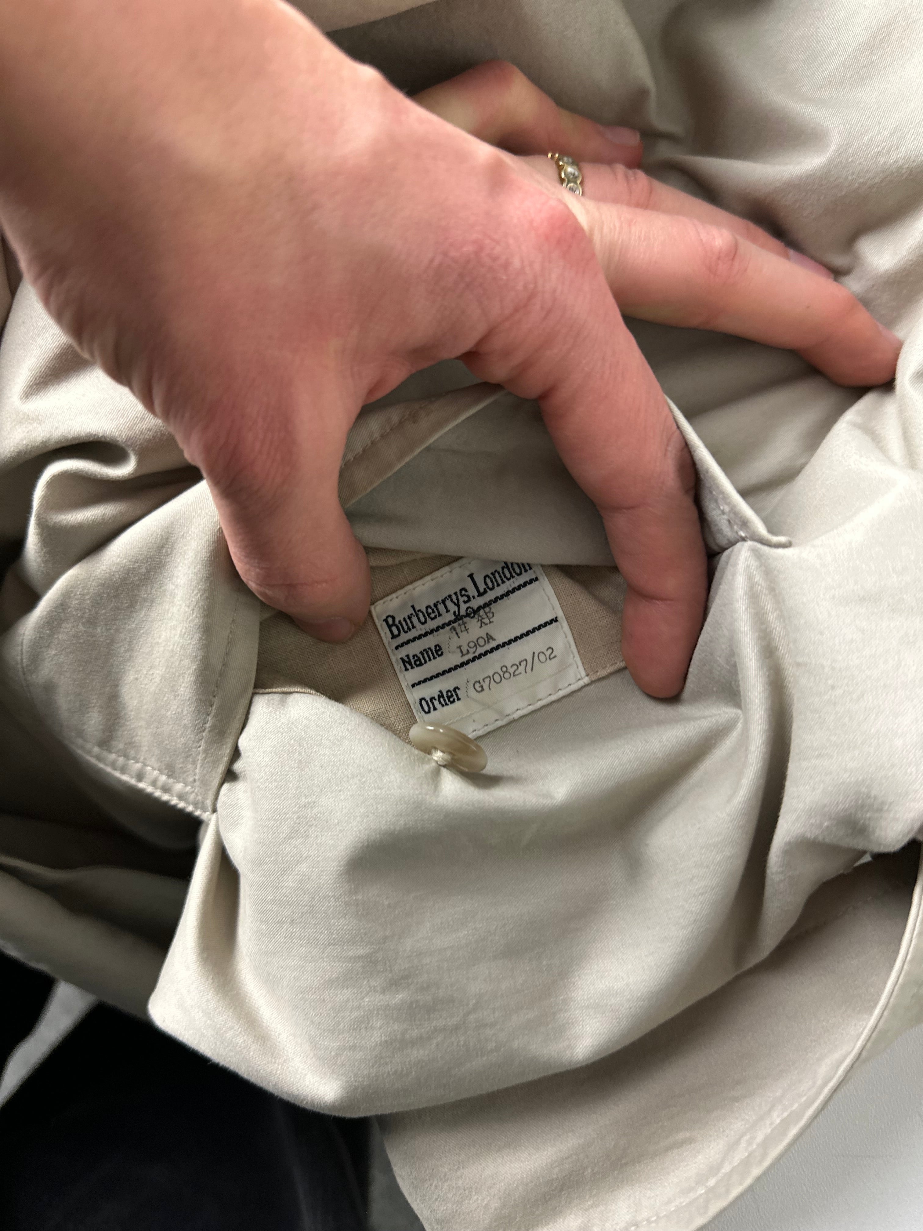 Burberrys Trenchcoat (16/XL)