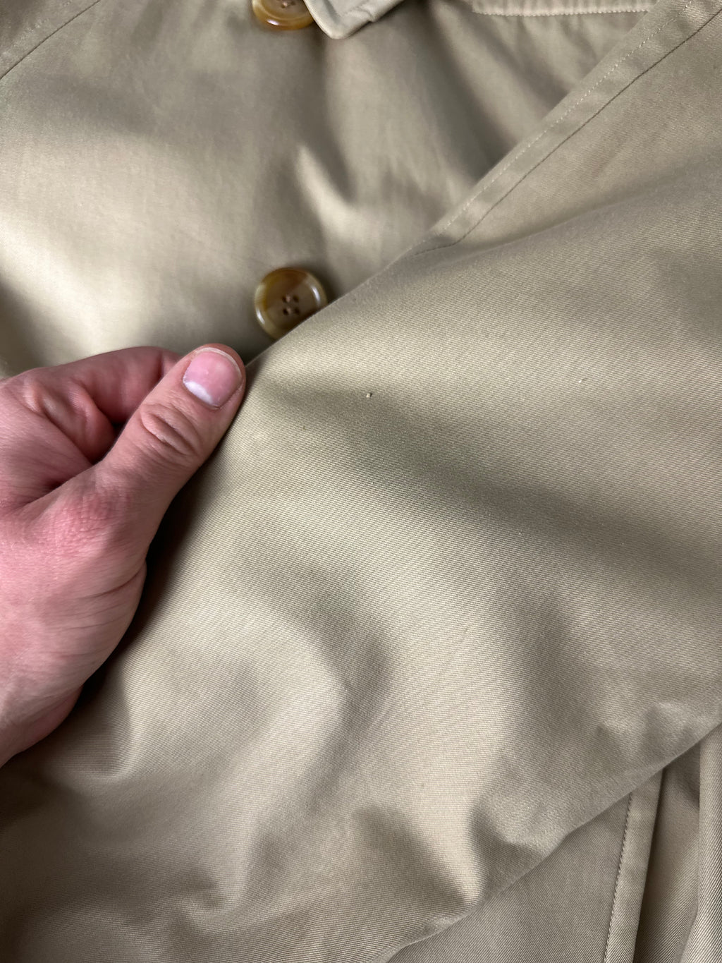 Burberrys Trenchcoat (10/S)